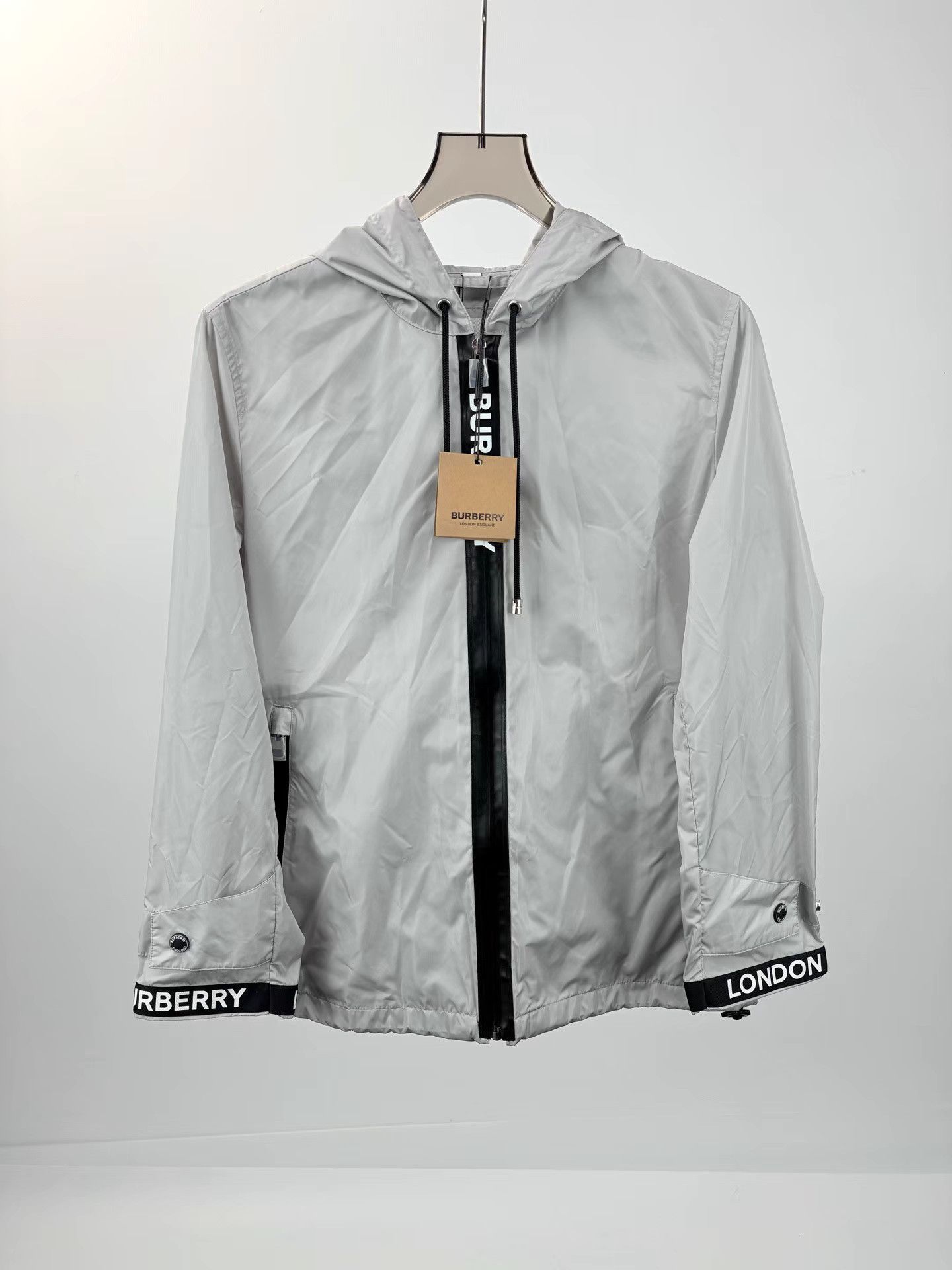 BURBERRY Logo Hooded Windbreaker Jacket K1