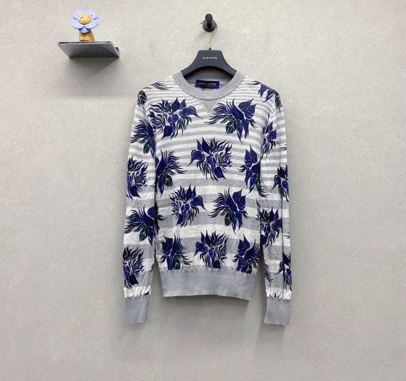 Louis Vuitton Louis Vuitton Grey striped sweater 2503-Nextarrow Size US S / EU 44-46 / 1 - 1 Thumbnail