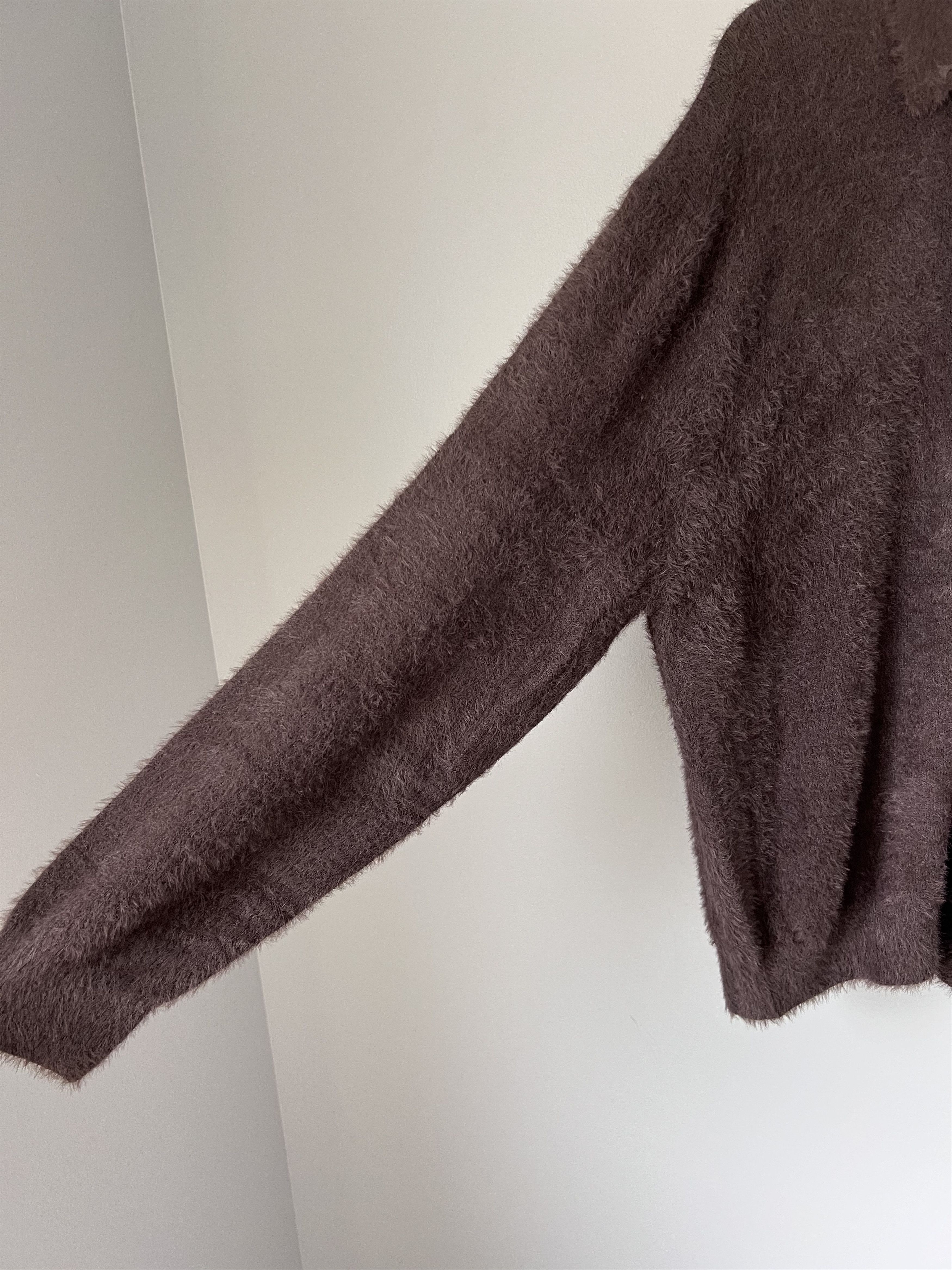 thisisneverthat Thisisneverthat SCT Logo Shaggy Knit Polo in Brown Size US XL / EU 56 / 4 - 4 Thumbnail