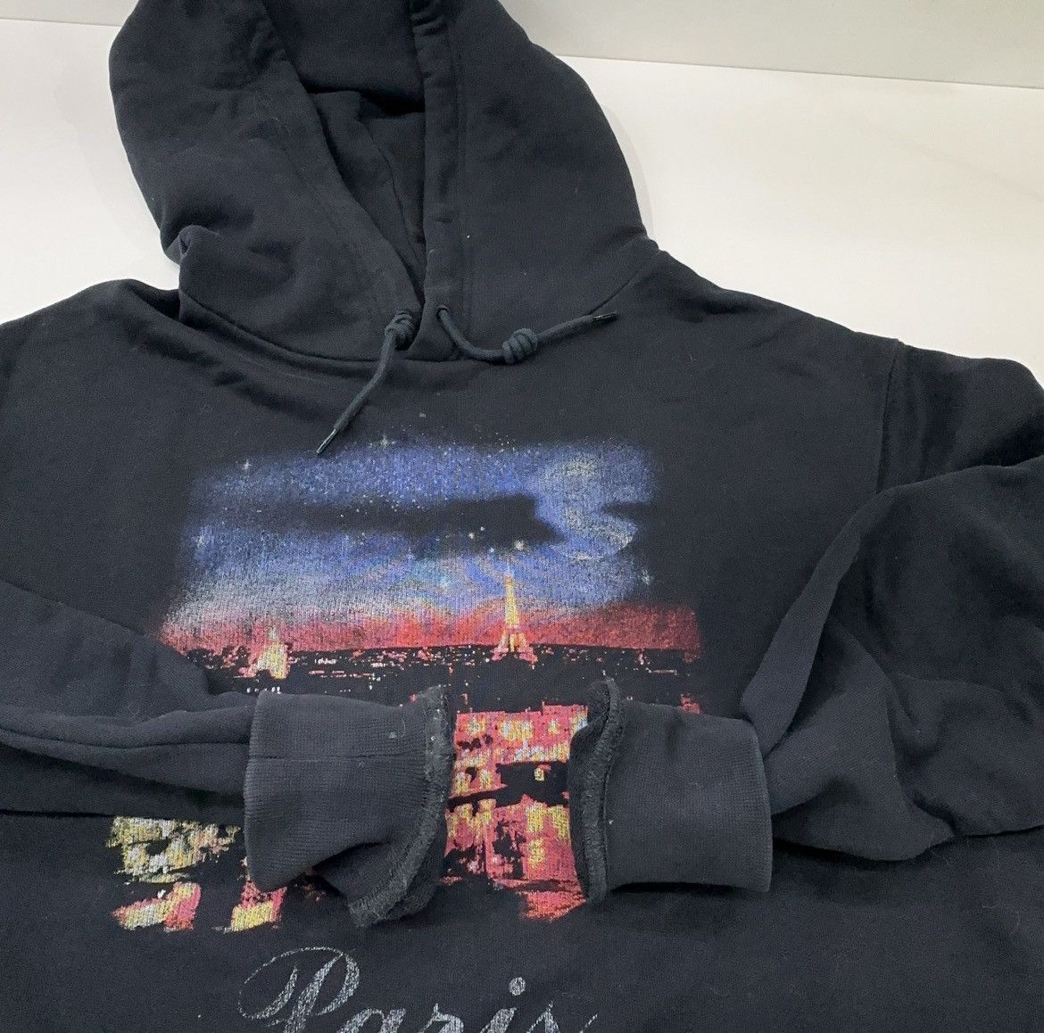 Balenciaga Balenciaga Paris Tourist Souvenir Hoodie Size US S / EU 44-46 / 1 - 8 Thumbnail
