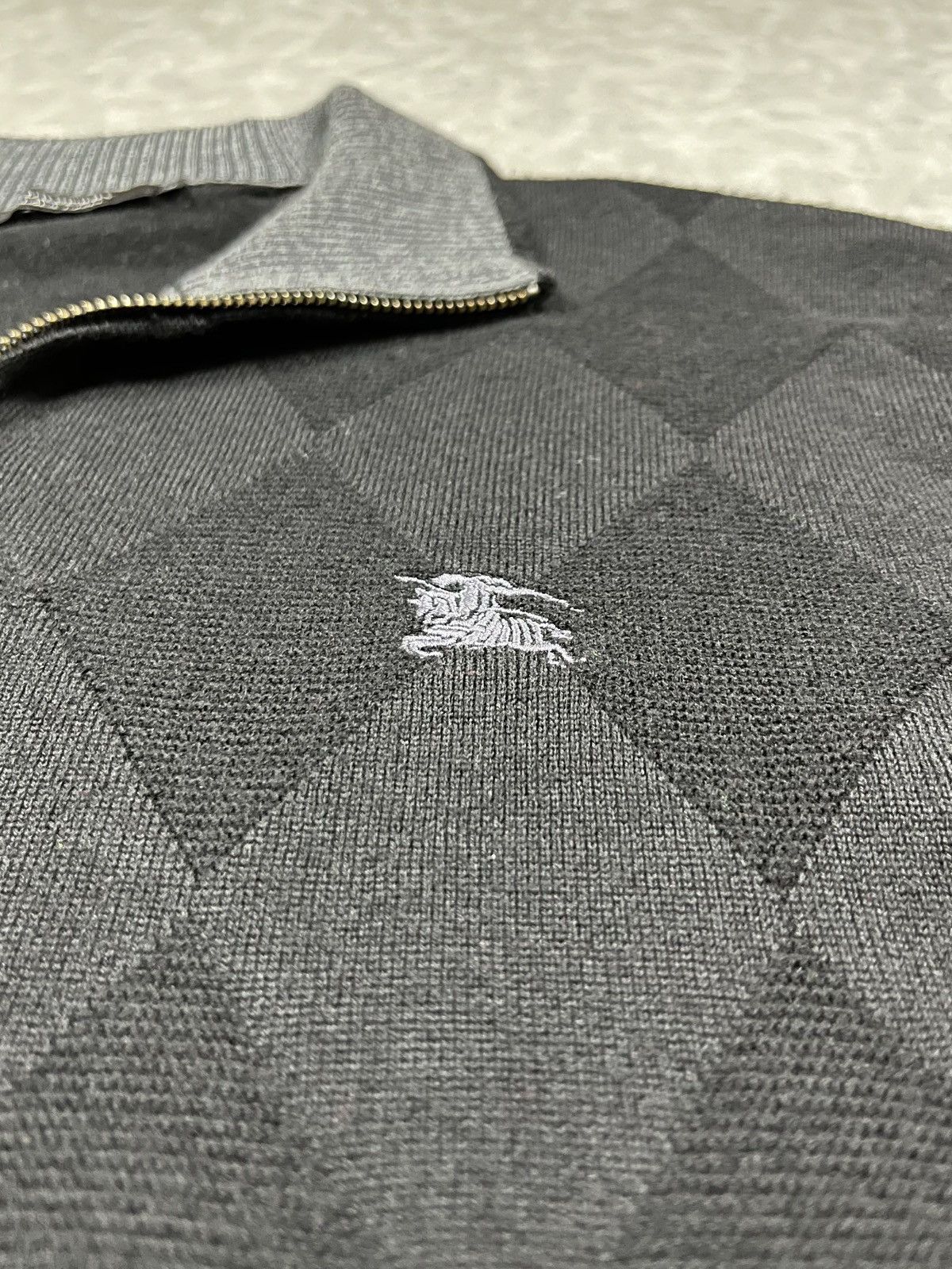 Burberry Burberry london knit Size US M / EU 48-50 / 2 - 6 Thumbnail