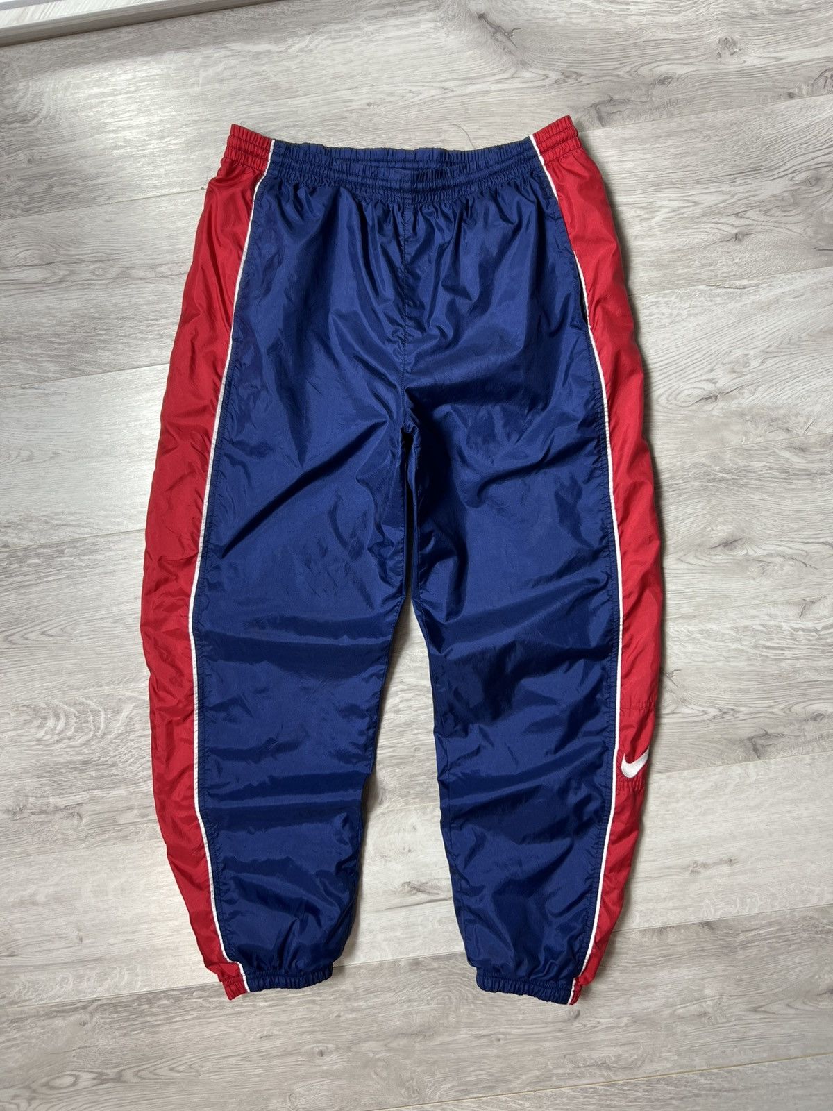 Nike 90s Vintage Nike Drill Nylon Track Suit Embroidered Big Logo Size US L / EU 52-54 / 3 - 13 Thumbnail