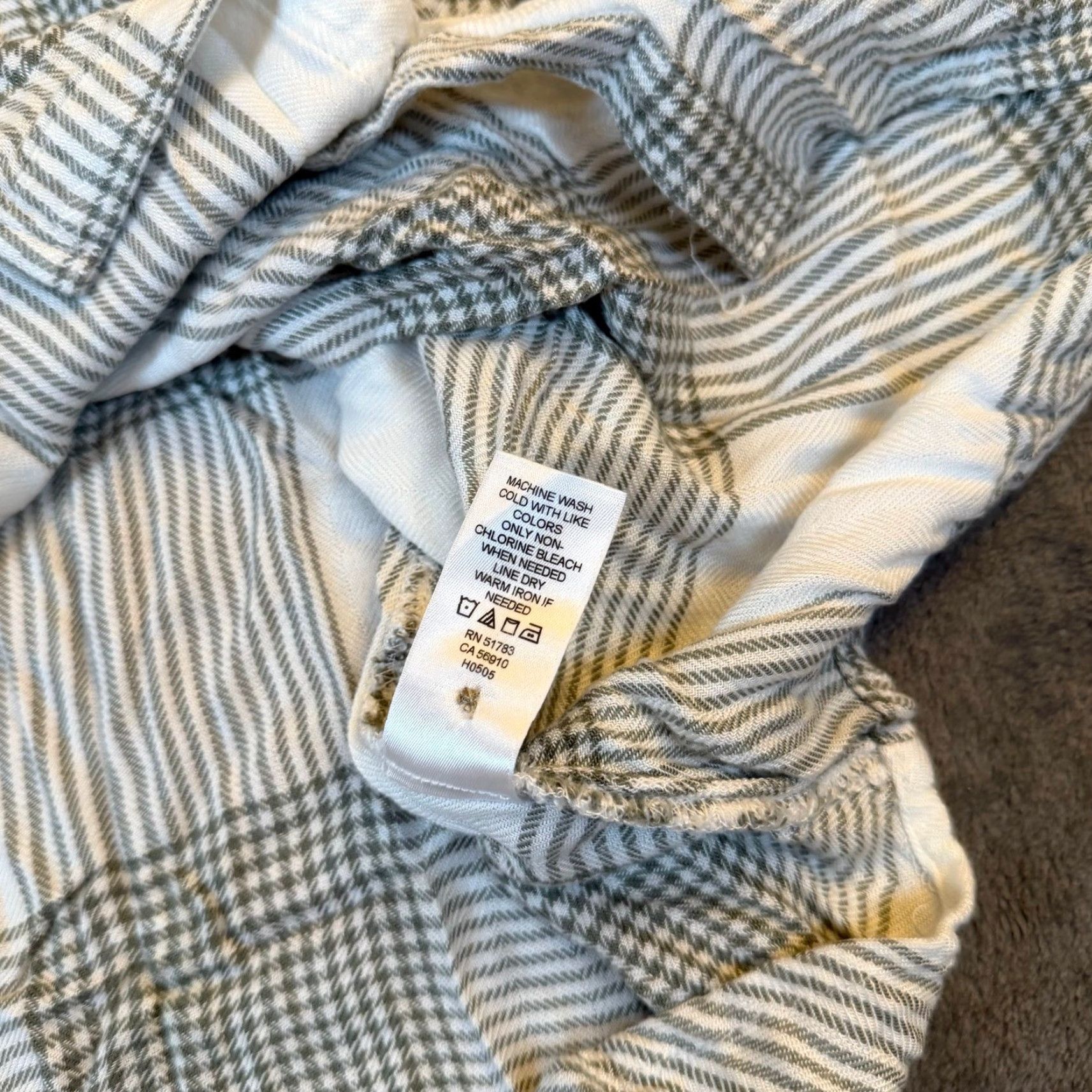 Vintage Maurices Plaid Button-Down Shirt Womens Large White Green Roll Tab Sleeve Casual Pockets Button-Up Rayon Classic Preppy Knit? Size L / US 10 / IT 46 - 6 Thumbnail