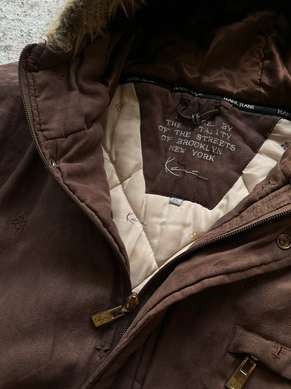 Karl Kani Karl Kani Vintage Hip-Hop Puffer Jacket Velour Monograms Size US XL / EU 56 / 4 - 3 Thumbnail