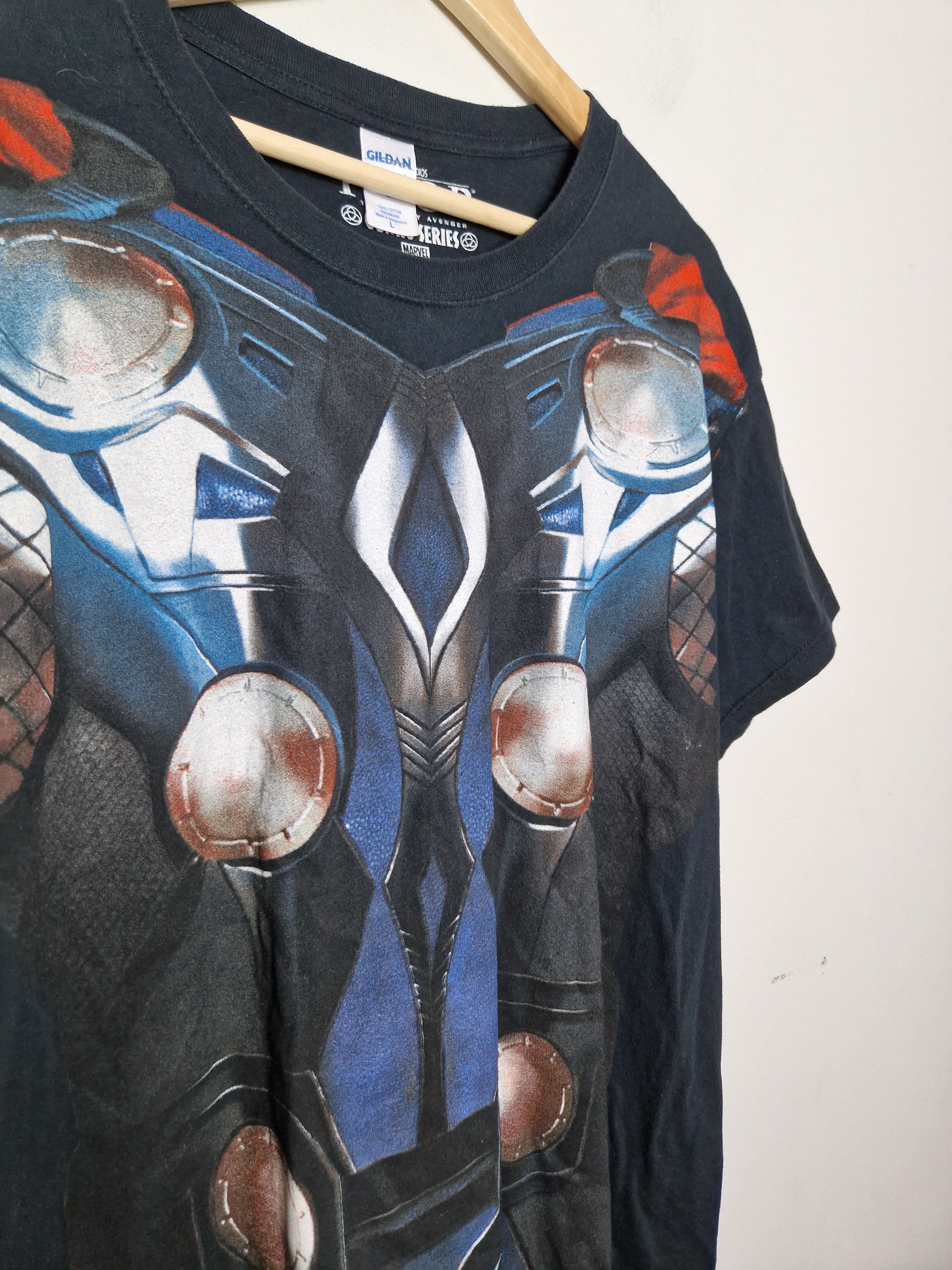 Anime × Marvel Comics × Vintage Marvel Comics Thor Avengers full printed 2011 promo tee Size US L / EU 52-54 / 3 - 4 Thumbnail