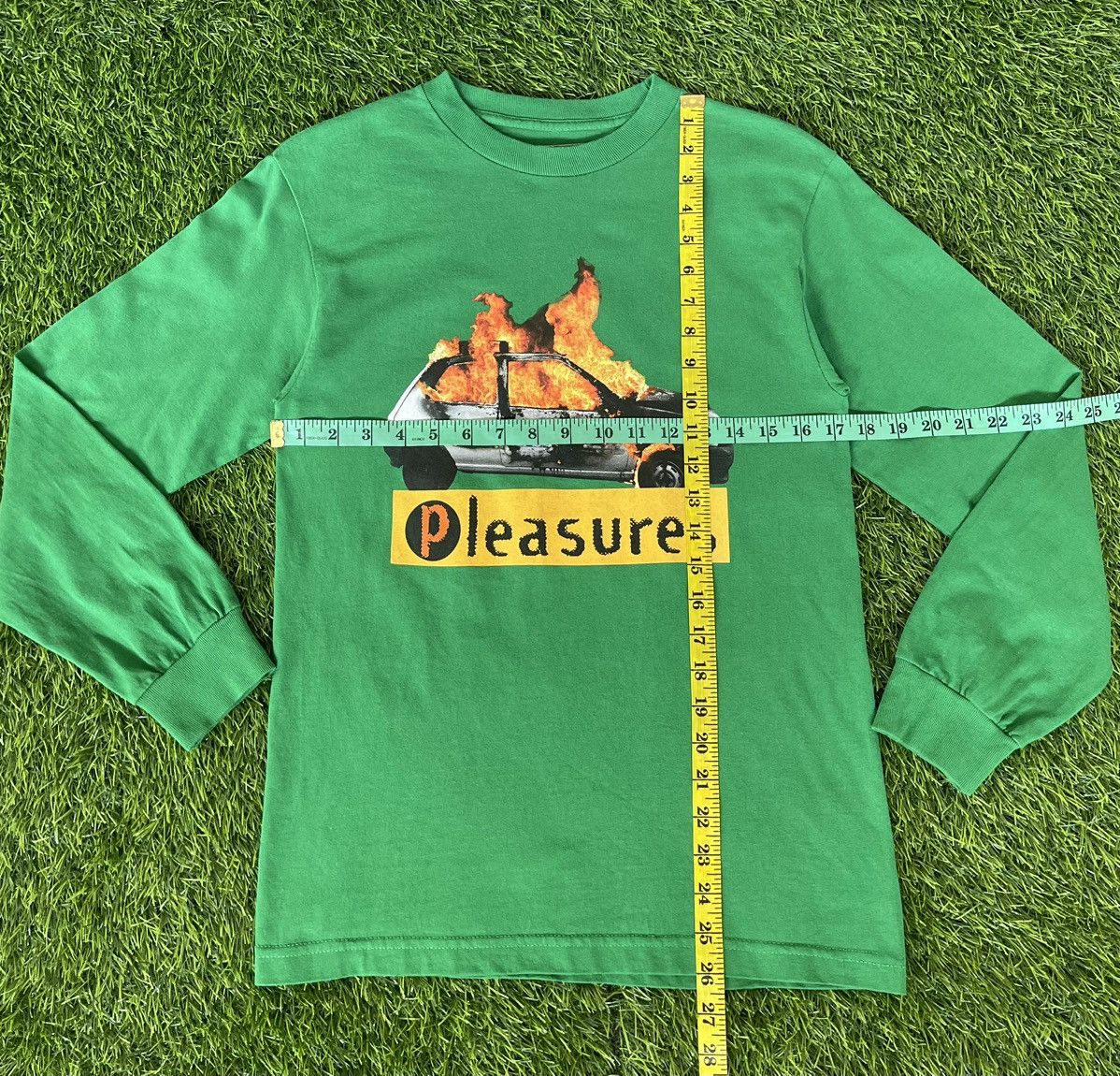 Pleasures Hype🔥PLEASURES🔥Graphic Long Sleeve Tee Size US S / EU 44-46 / 1 - 6 Thumbnail