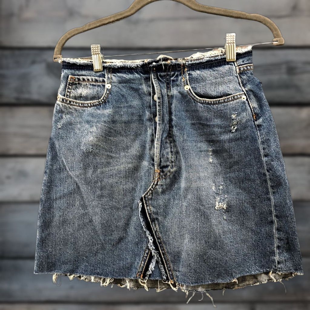 Zara VINTAGE Zara Women’s Denim Mini Skirt Size S High Rise Bohemian Blue Cotton Casual Size 28" / US 6 / IT 42 - 1 Thumbnail