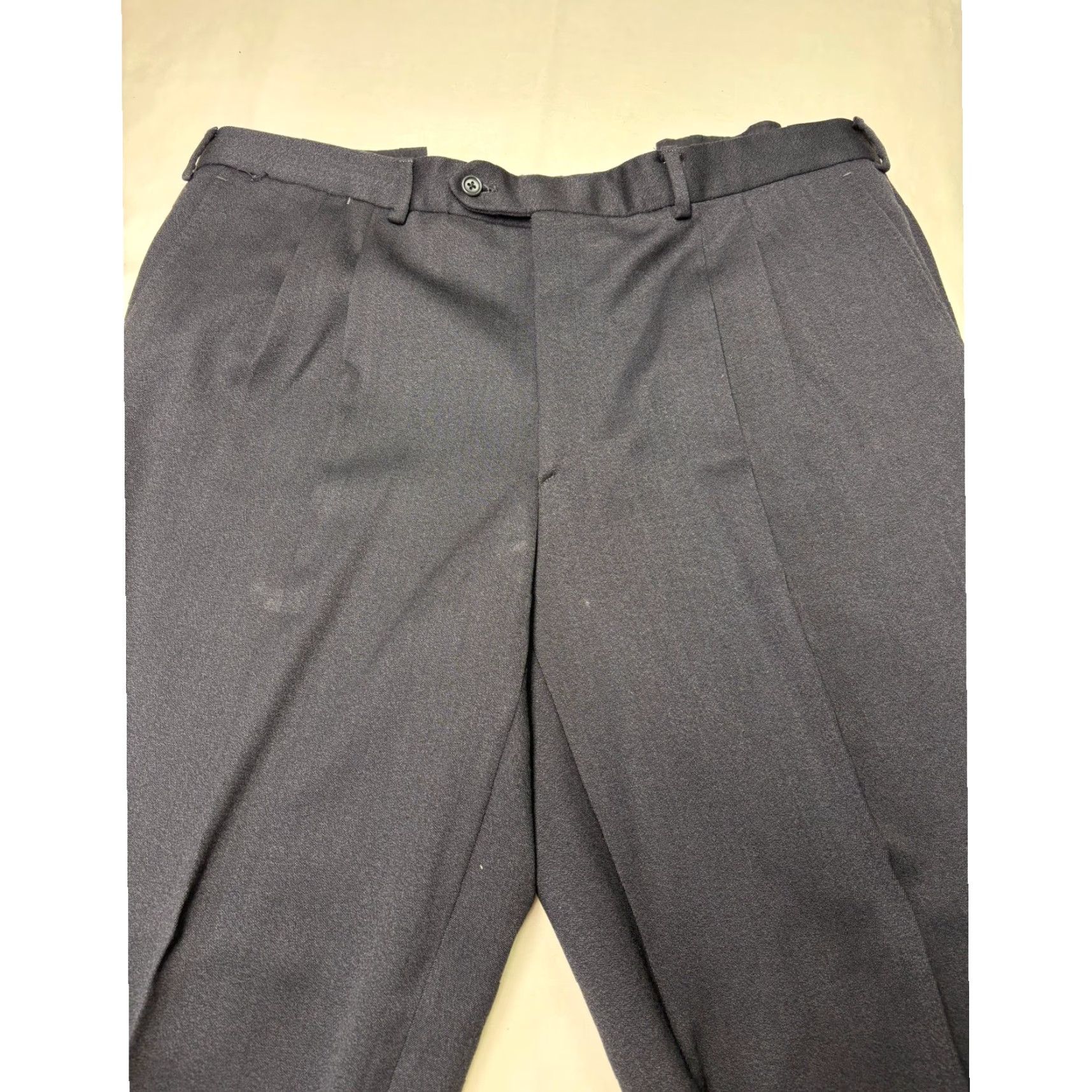 Lubiam Lubiam 1911 Mens Charcoal Gray Virgin Wool Pleated Cuffed Dress Pants W38xL29 Pants Dress Wool Gray Solid 90s? Size US 38 / EU 54 - 2 Thumbnail