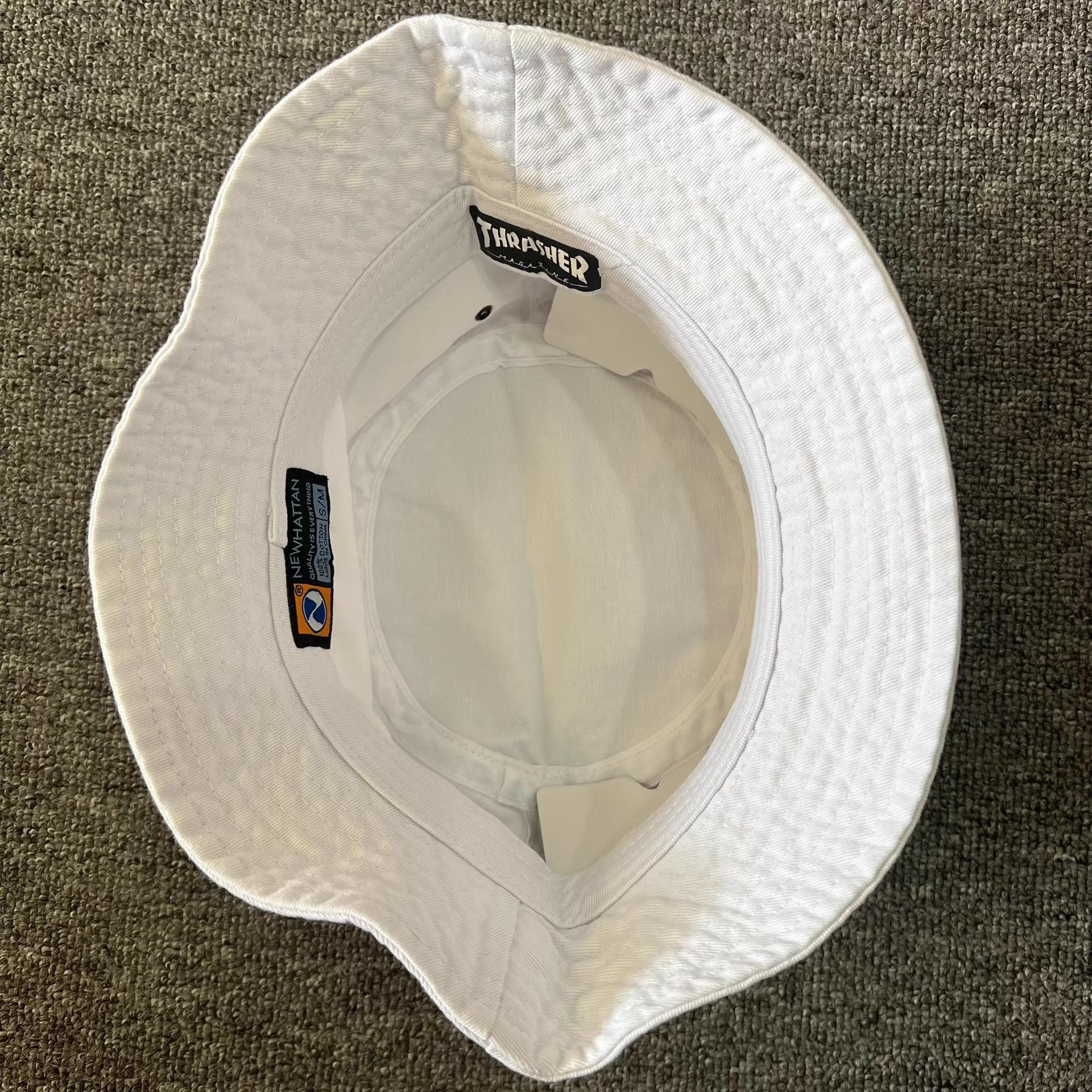Thrasher THRASHER x Newhattan Classic Embroidered Bucket Hat Q7 Size ONE SIZE - 8 Thumbnail