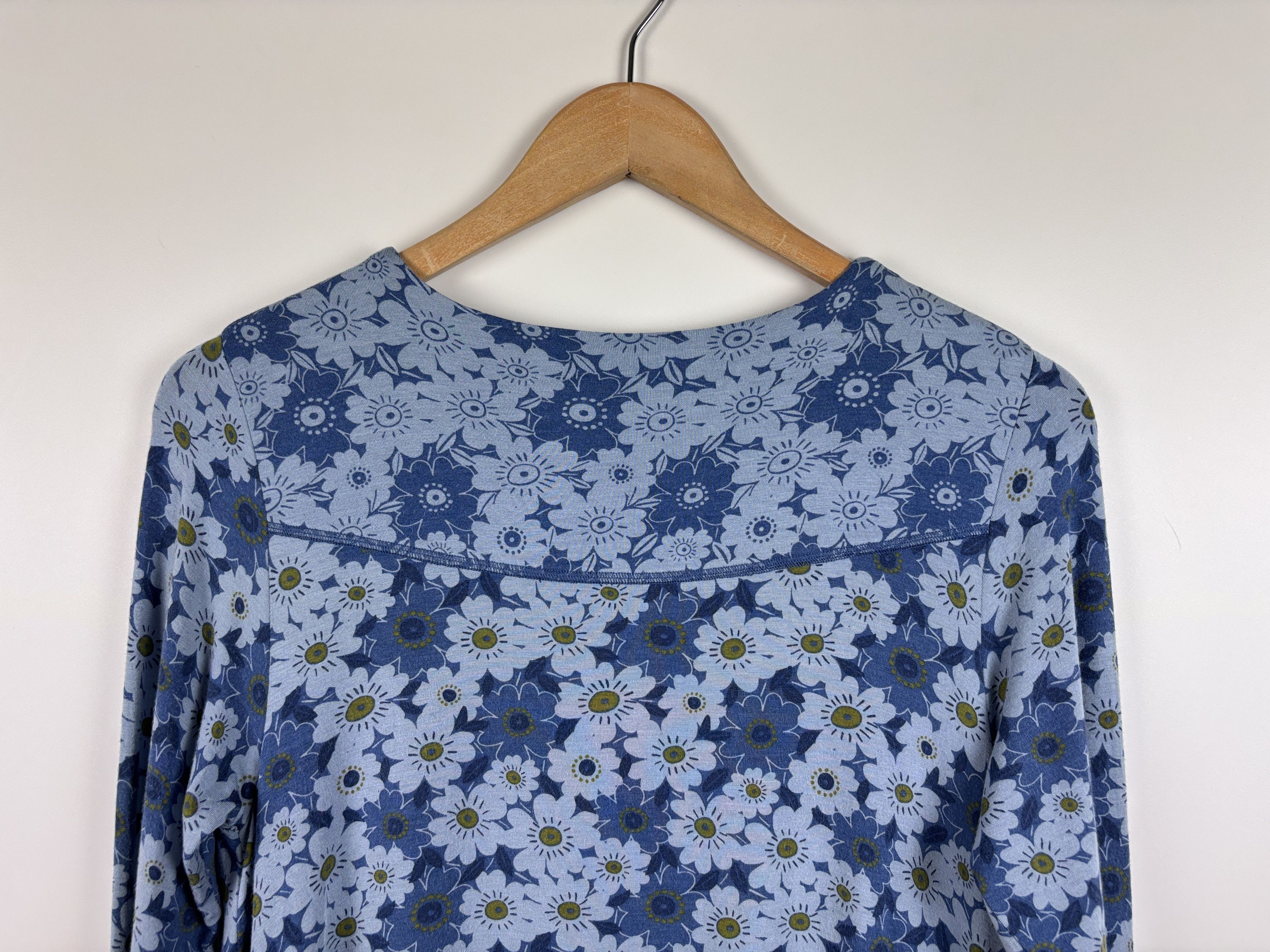Gudrun Sjoden Womens Gudrun Sjoden Floral Cardigan Micromodal Blue Size S Size S / US 4 / IT 40 - 6 Thumbnail