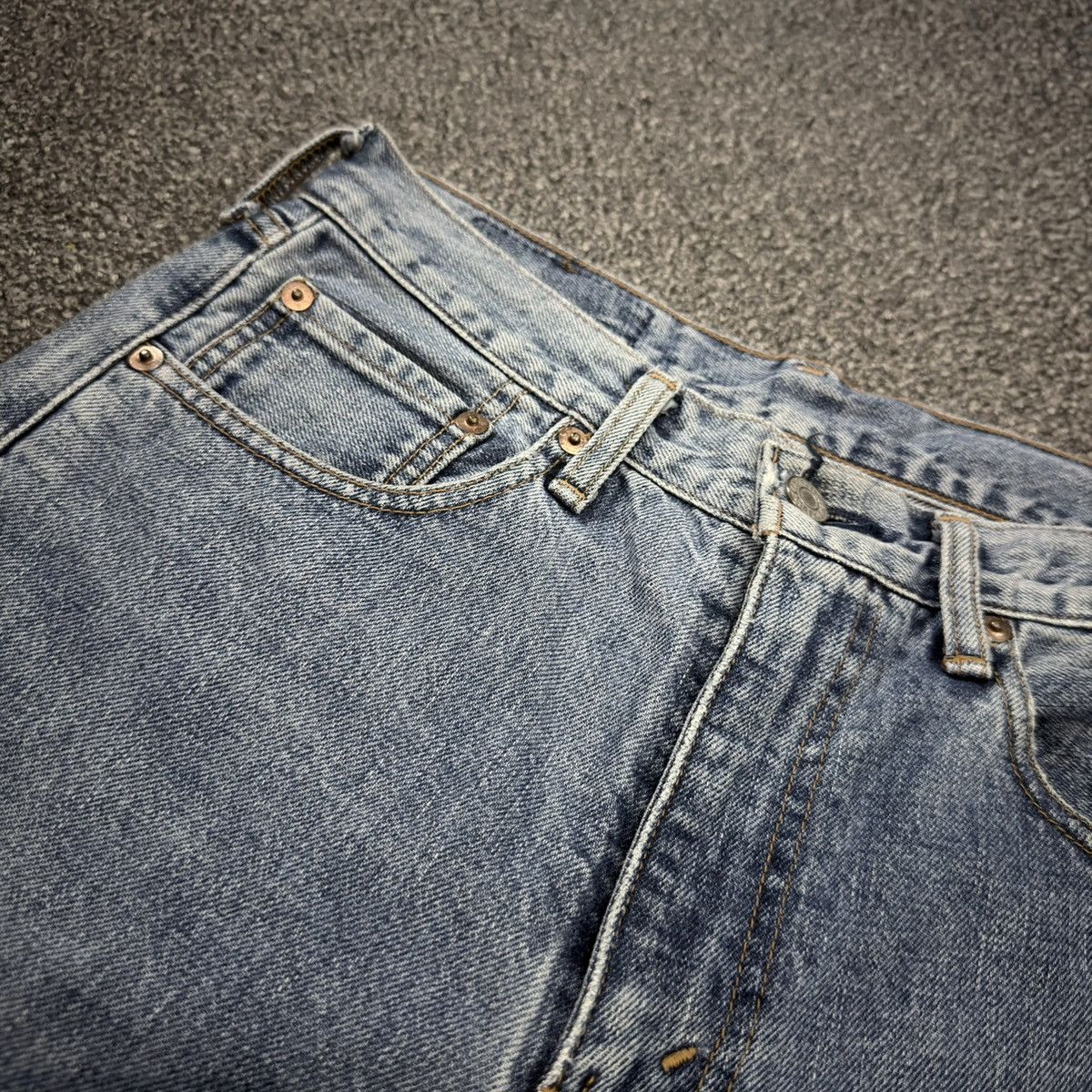 Levi's Vintage Clothing Vintage Big E Levis 502xx Selvedge 80s 90s Faded Aging Denim Size US 29 - 13 Thumbnail