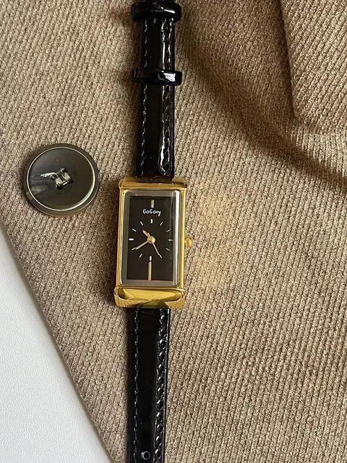 Jewelry 447Leather Strap Rectangular Gold Watch, Classic Wristwatch Size ONE SIZE - 1 Thumbnail