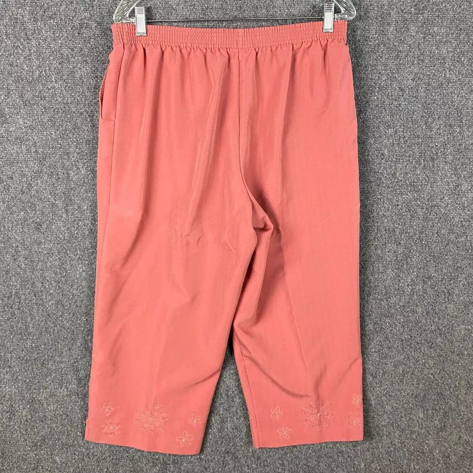 Other Alfred Dunner Capri Pants Women's Size 12 Pull On Stretch Size 34" / US 12 / IT 48 - 5 Thumbnail