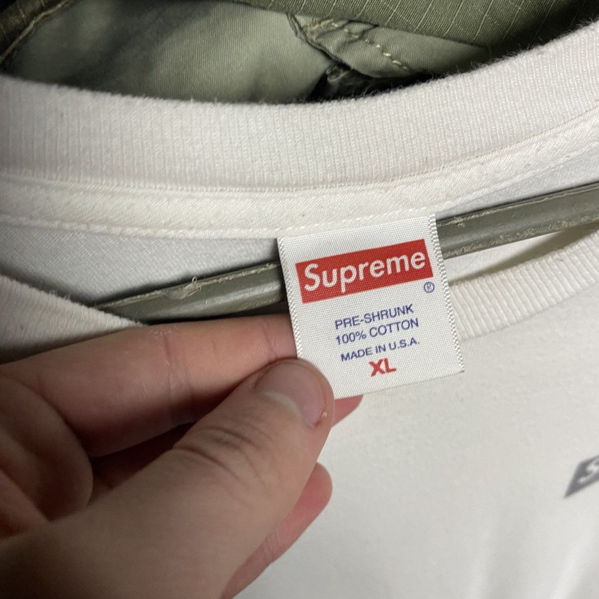 Supreme Luxury Supreme Big Graphic logo y2k opium rare tee size XL Size US XL / EU 56 / 4 - 6 Thumbnail