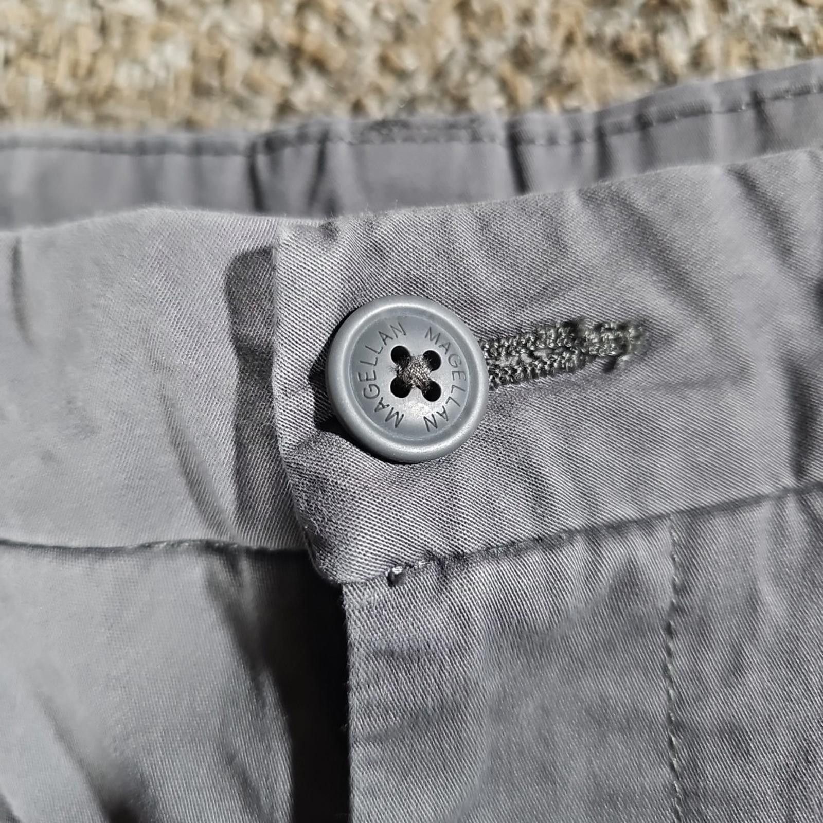 Other Magellan Outdoors Bermuda Shorts Women's Size 10 Gray Size 32" / US 10 / IT 46 - 2 Thumbnail