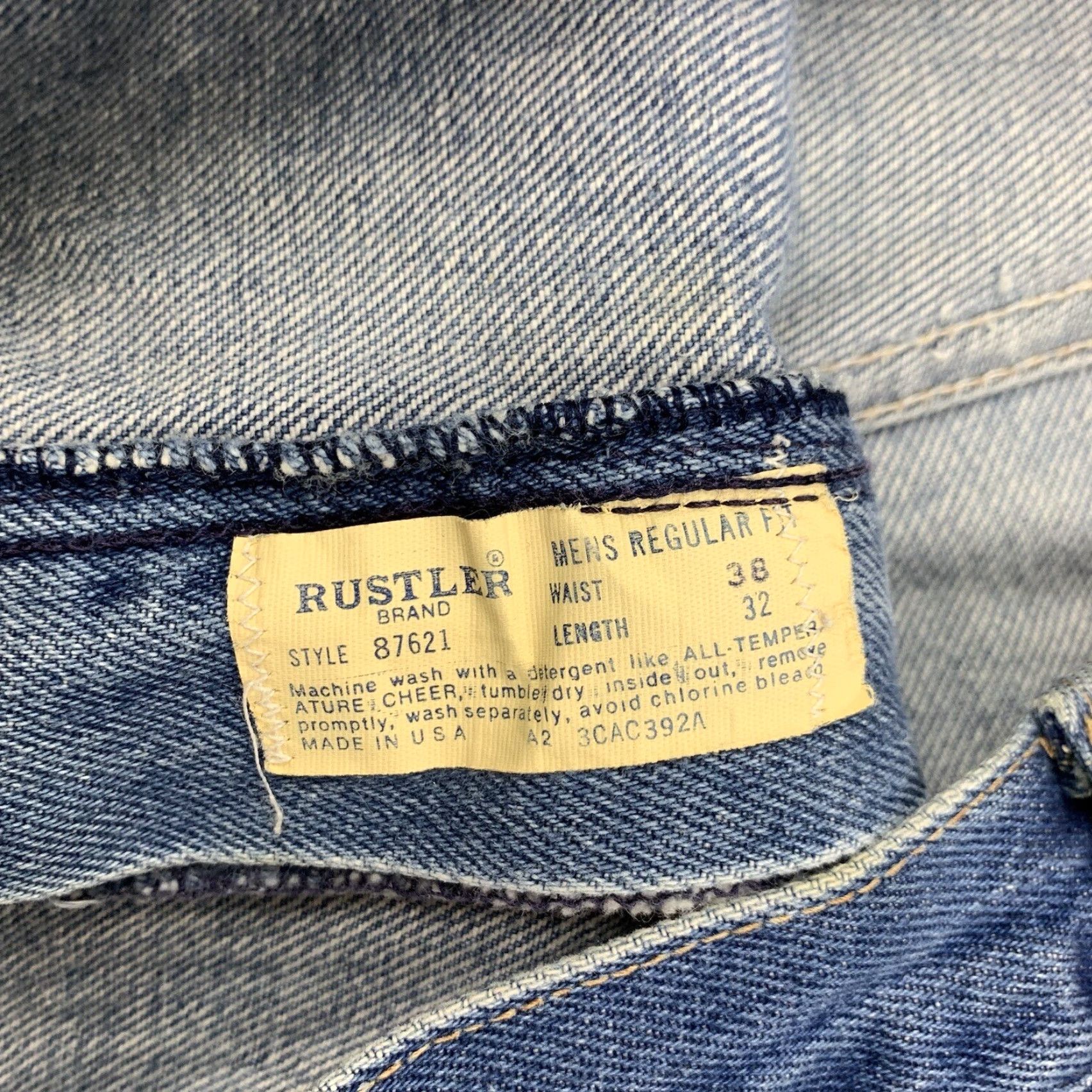Denime VINTAGE Rustler Jeans Adult 38x32 Blue Denim USA 70s Zipper Straight Mens Size US 38 / EU 54 - 5 Thumbnail