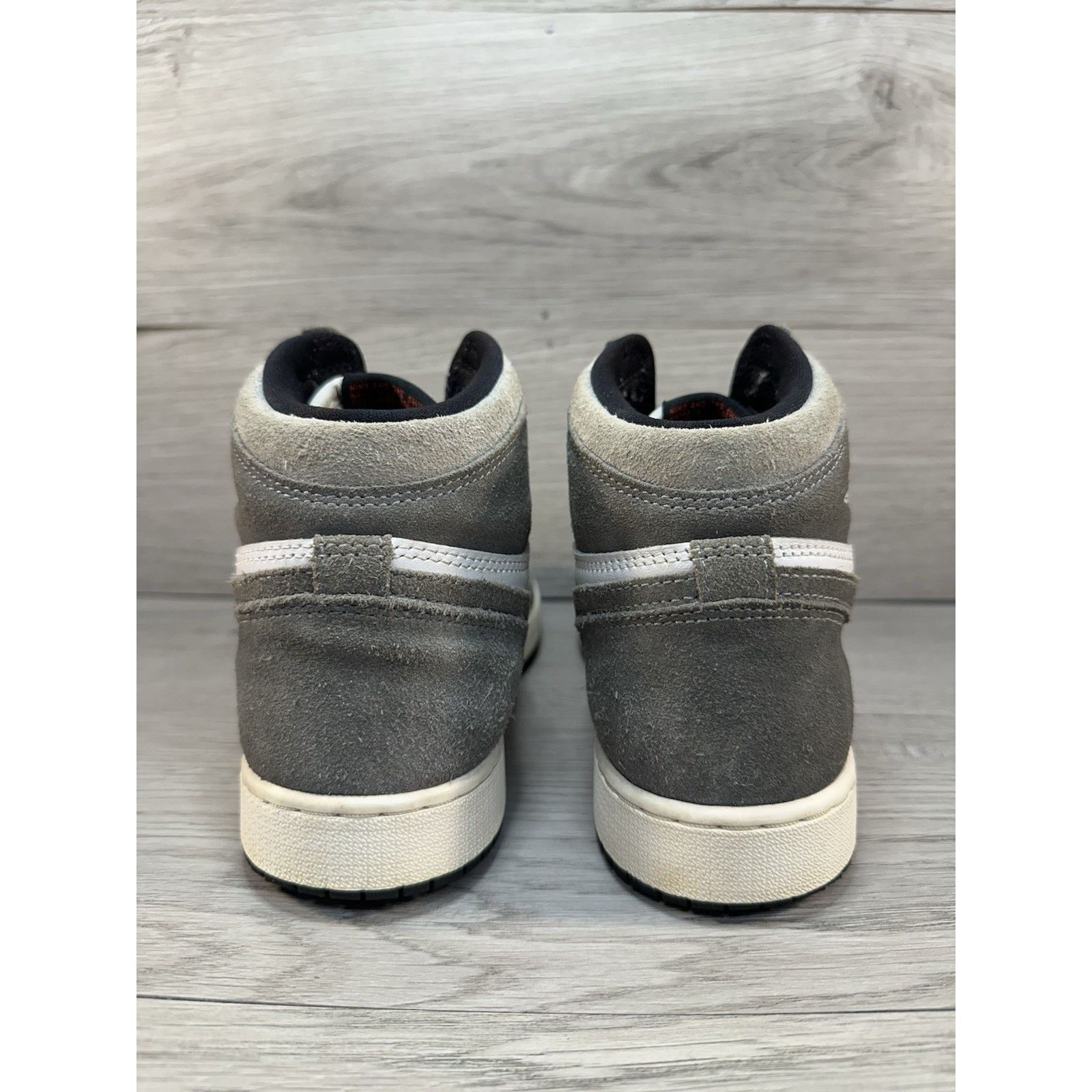 Jordan Brand Jordan 1 High Retro OG Washed Black GS - Size 7y Size US 7 / EU 40 - 5 Thumbnail