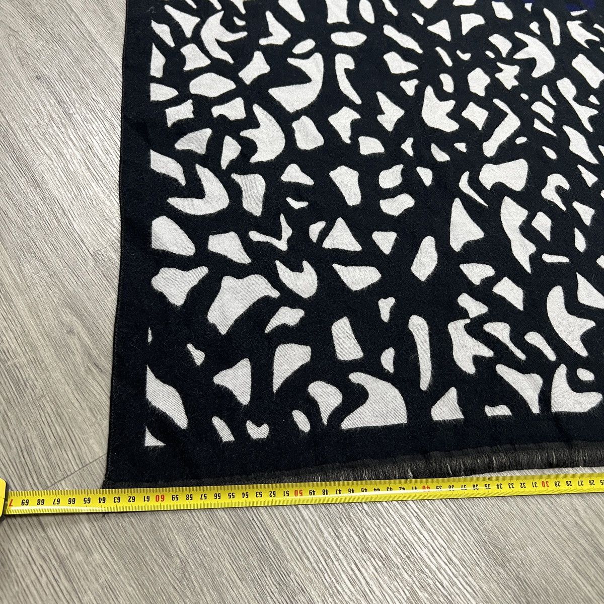 Burberry Burberry Prorsum Cashmere Scarf Made in Scotland Black Logo Size ONE SIZE - 8 Thumbnail