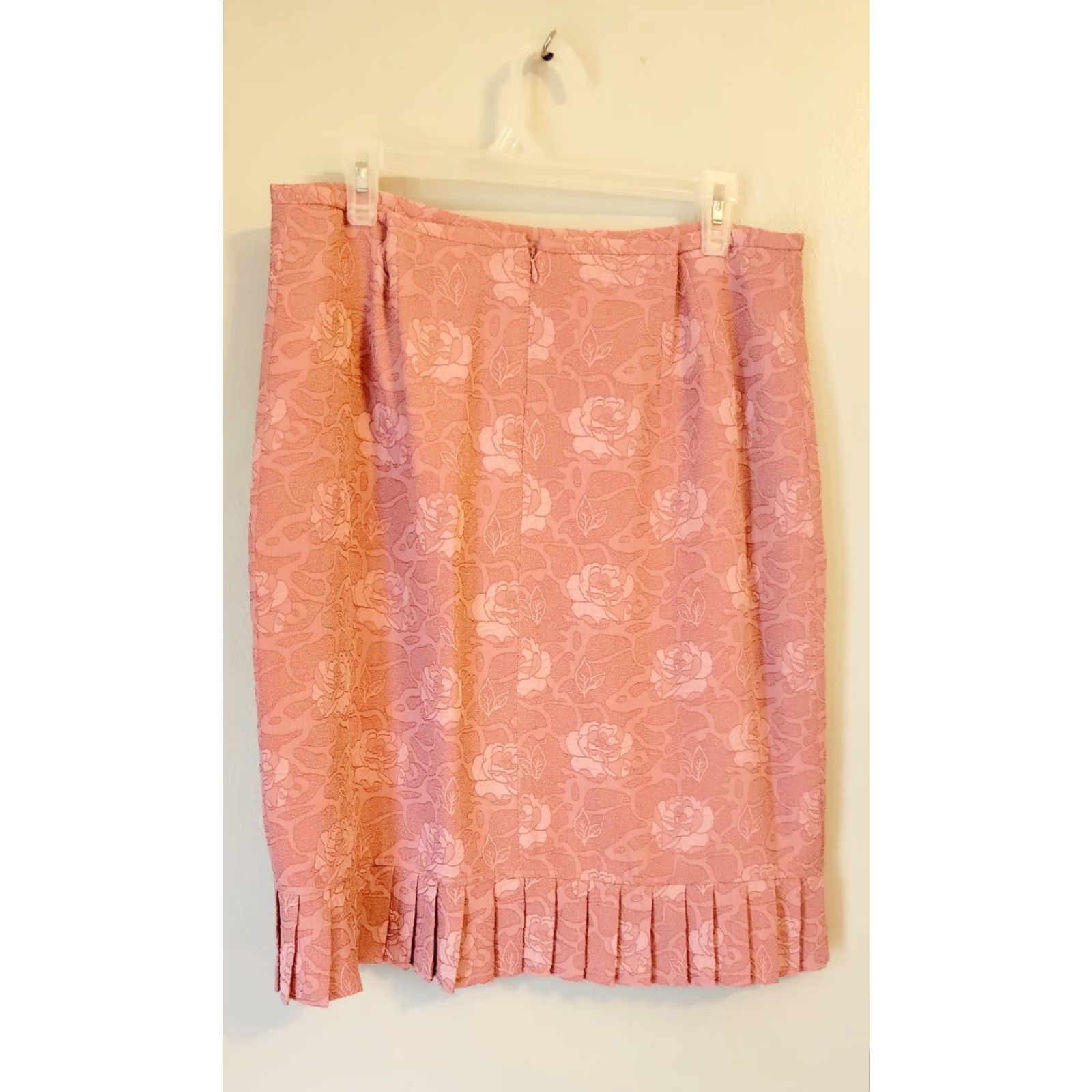 Stanley Blacker VINTAGE Stanley Blacker Skirt Pink 90s Dusty Rose Brocade Pleated Ruffle Plus 14 Womens Size 36" / US 14 / IT 50 - 3 Thumbnail