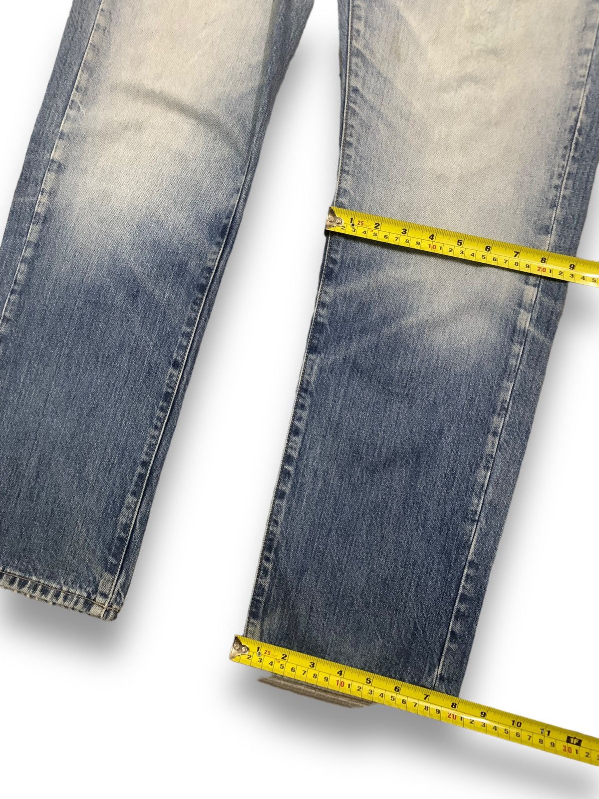 Jun Takahashi Vintage Y2K Uniqlo Blue Wash Regular Straight Ripped Jeans Size US 34 / EU 50 - 14 Thumbnail