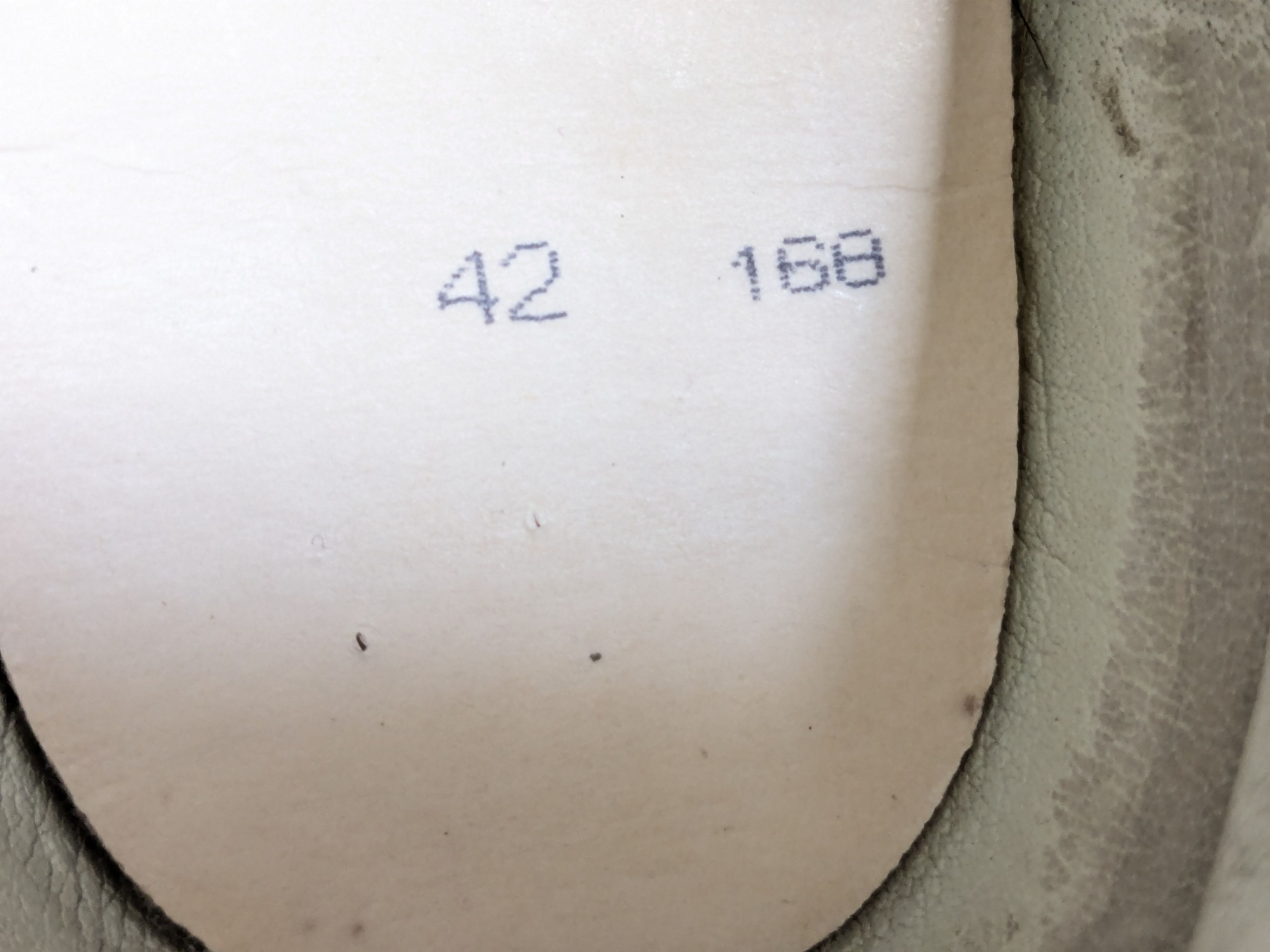 Maison Margiela Maison Margiela Replica GAT Silver 9 42 Low Tops Size US 9 / EU 42 - 9 Thumbnail