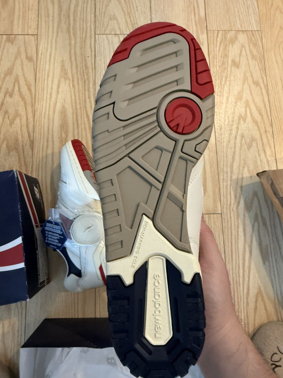 Aime Leon Dore × New Balance Aime Leon Dore NB 550 size 10.5 navy/red Size US 10.5 / EU 43-44 - 6 Thumbnail