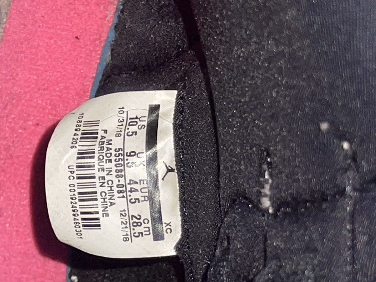 Jordan Brand Crimson tint Jordans Size US 10.5 / EU 43-44 - 7 Thumbnail