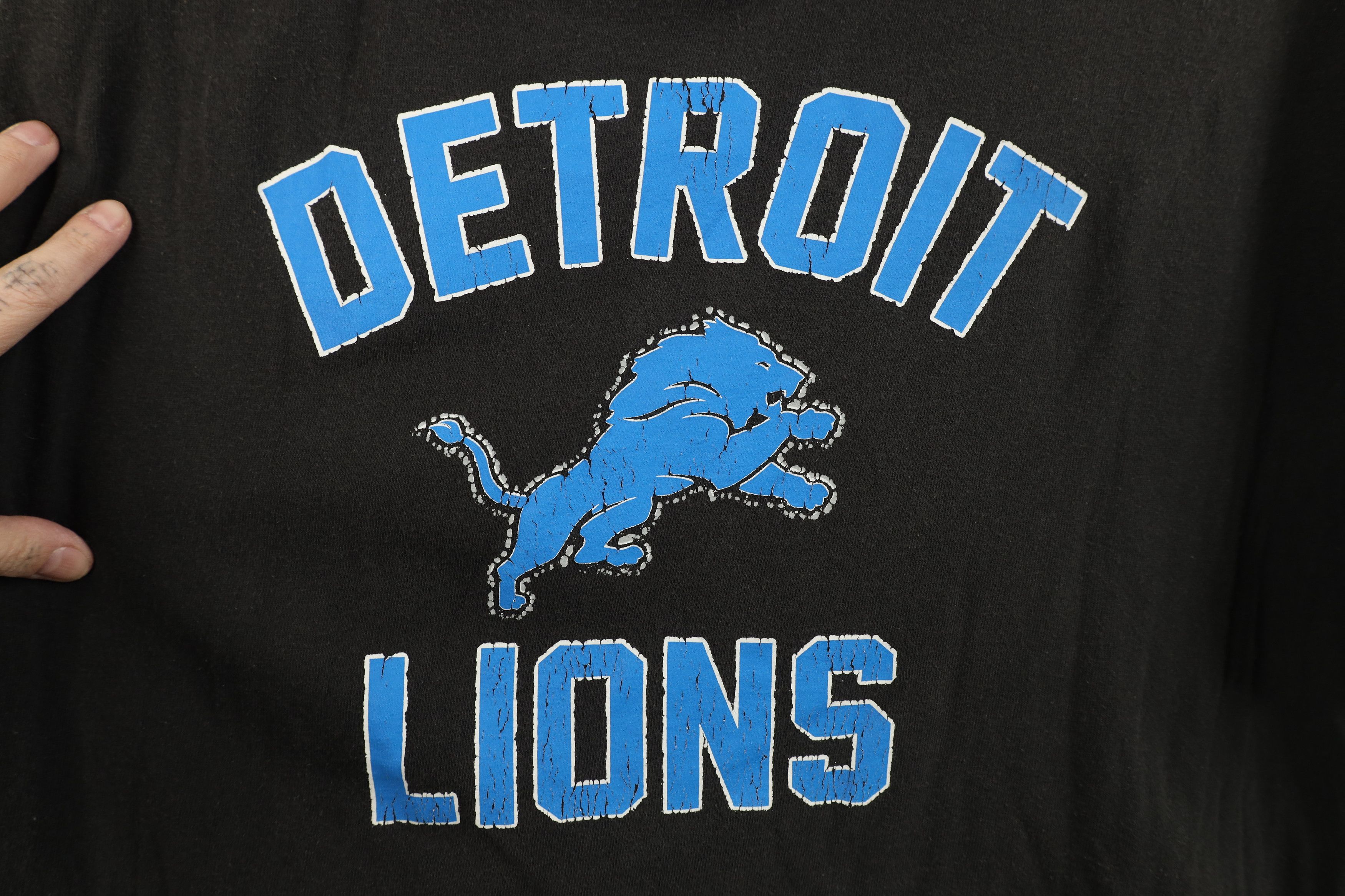 Vintage Y2K NFL Detroit Lions Football Short Sleeve T-Shirt Black Size US XL / EU 56 / 4 - 4 Thumbnail