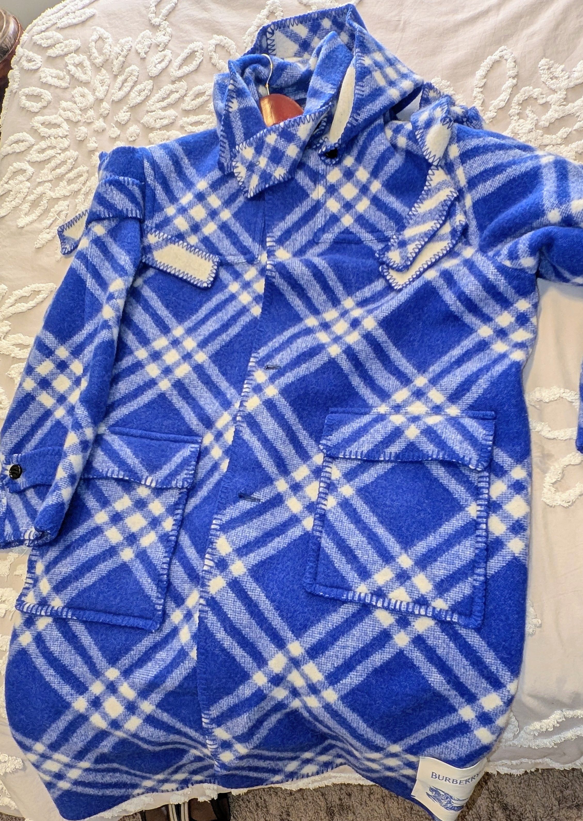Burberry Burberry Fleece Blue Check Coat with detachable Hoodie (NEW) Size US L / EU 52-54 / 3 - 1 Thumbnail