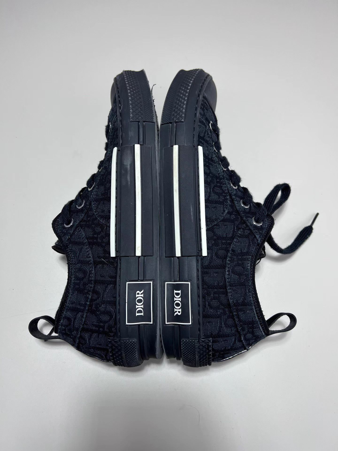 Dior DIOR B23 Denim Oblique Logo Low-Top Sneakers Size US 10 / EU 43 - 4 Thumbnail