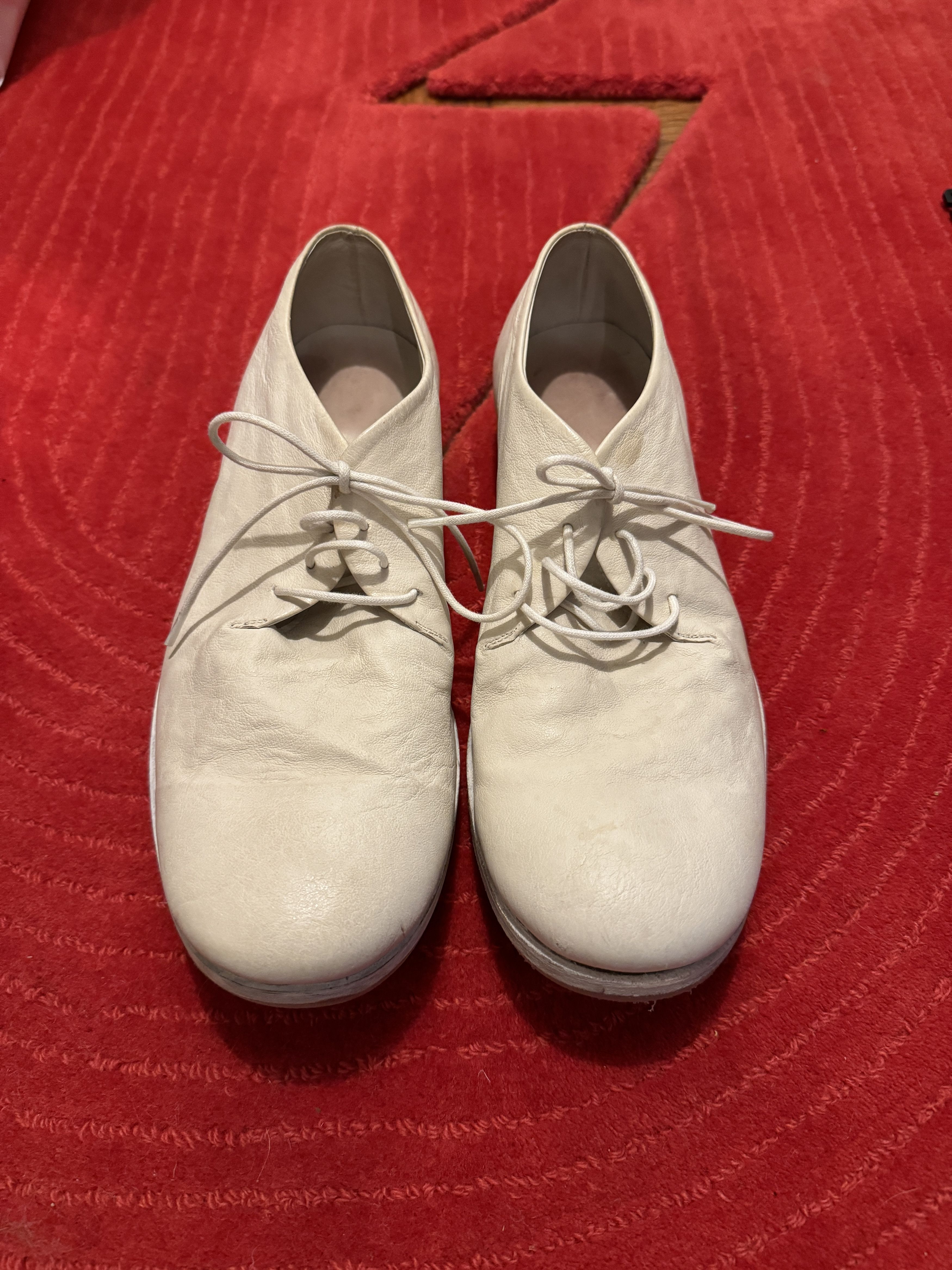 image of Ma 1 Piece Kangaroo Derby Shoes in White, Men's (Size 7)