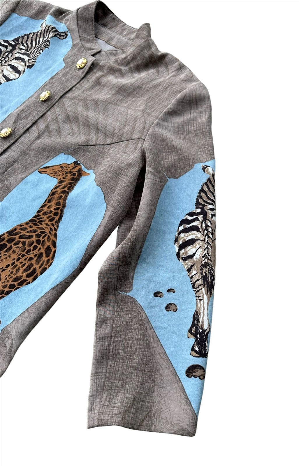 Japanese Brand animal printed silks shirts Size M / US 6-8 / IT 42-44 - 2 Thumbnail