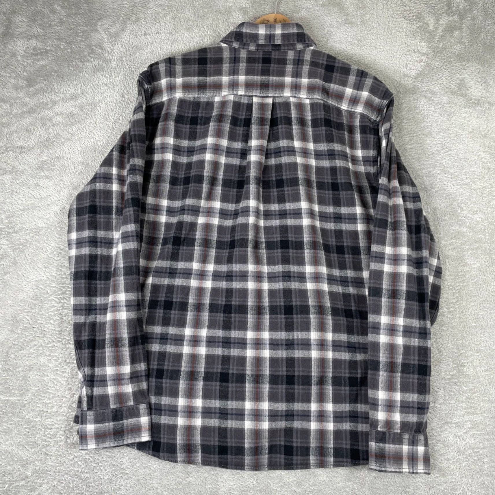 Eddie Bauer Eddie Bauer Flannel Shirt Mens L Gray Plaid Long Sleeve Button Down Outdoor Casual Workwear Classic Fit Size US L / EU 52-54 / 3 - 2 Thumbnail