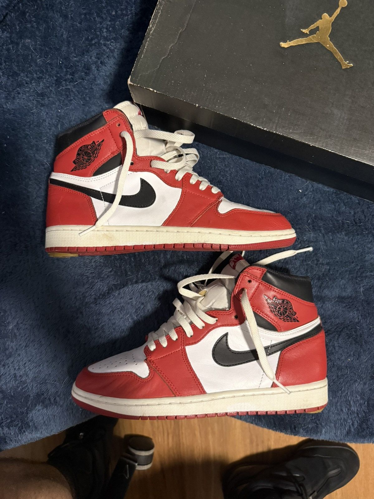 Jordan Brand 2015 Jordan 1 chicago high Size US 10 / EU 43 - 2 Thumbnail