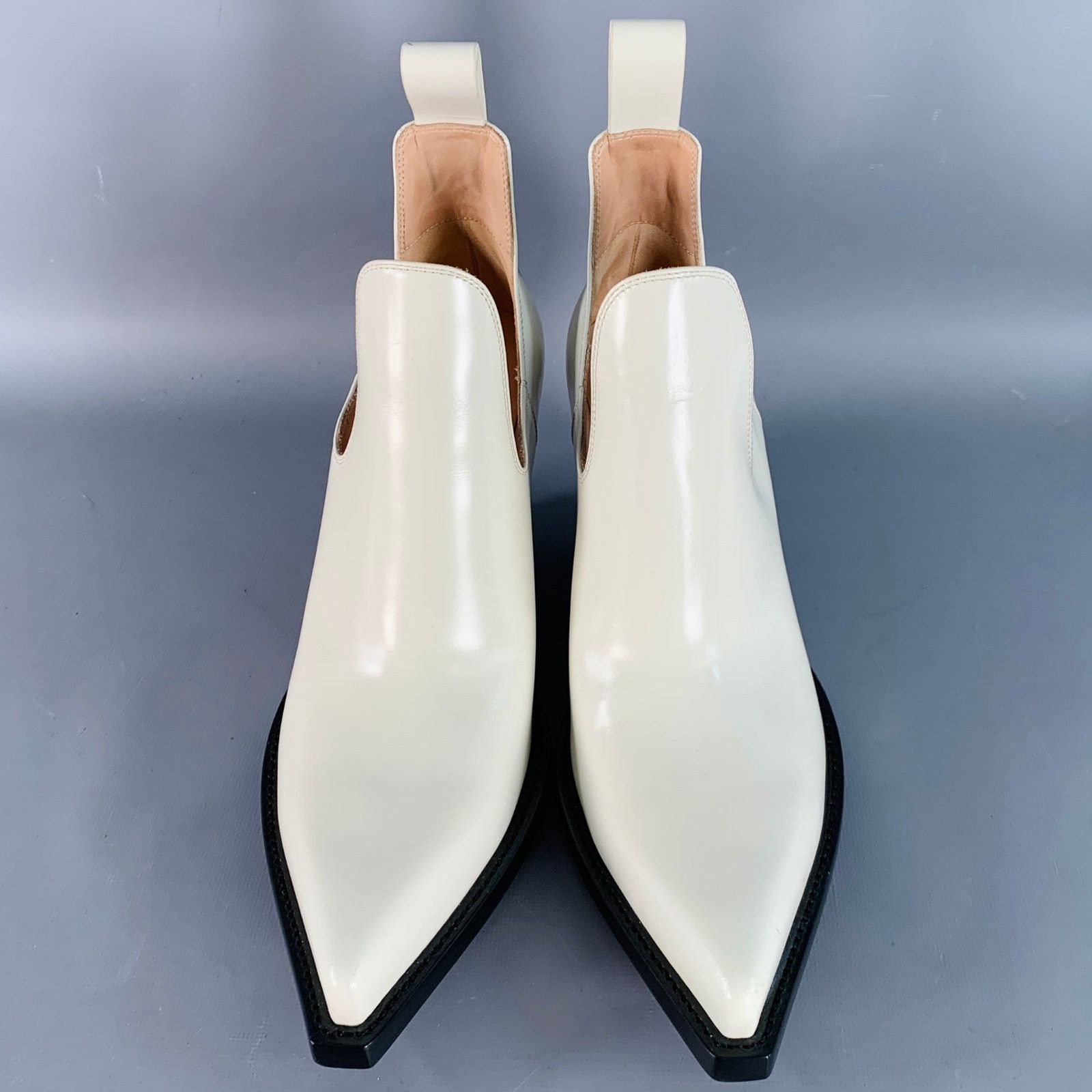 Bottega Veneta Ivory Black Leather Slip On Stacked Heel Western Ankle Boots Size US 9 / IT 39 - 4 Thumbnail