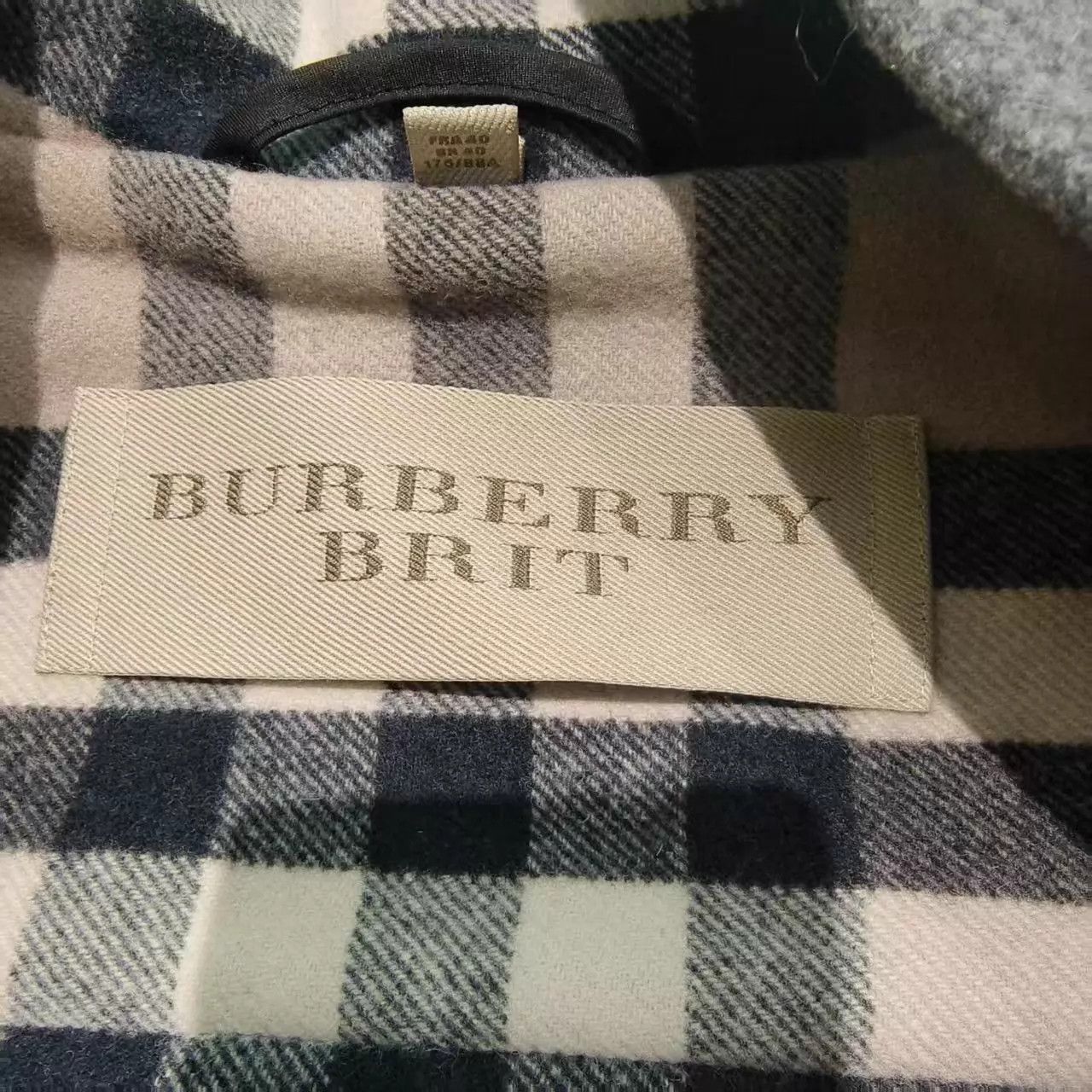 Burberry Burberry Women's Wool Coat UK10 Size M / US 6-8 / IT 42-44 - 3 Thumbnail