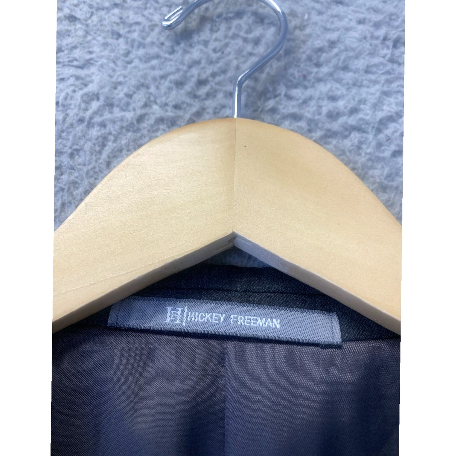 Vintage VINTAGE Hickey Freeman Wool Suit Jacket/Coat Size 40R Gray 3-Button Men’s 2 Piece 3-Button Front Regular Inseam 30" Mens Size 40R - 3 Thumbnail