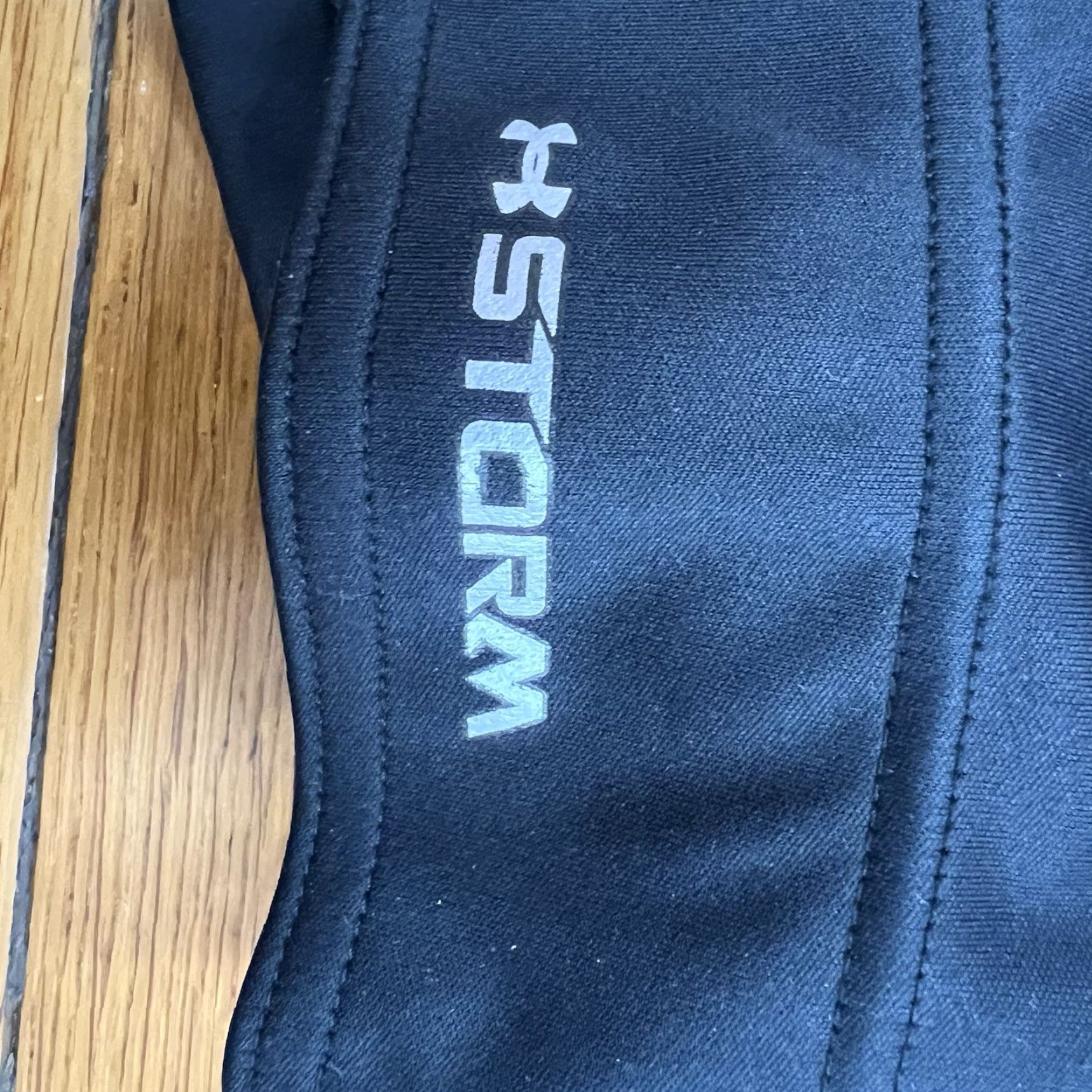 Under Armour Under Armour Sweatshirt Main Selling Point Storm Pull Over Quarter Zip Men XL Black Storm Sweatshirt - Men XL Black/Green Size US XL / EU 56 / 4 - 7 Thumbnail