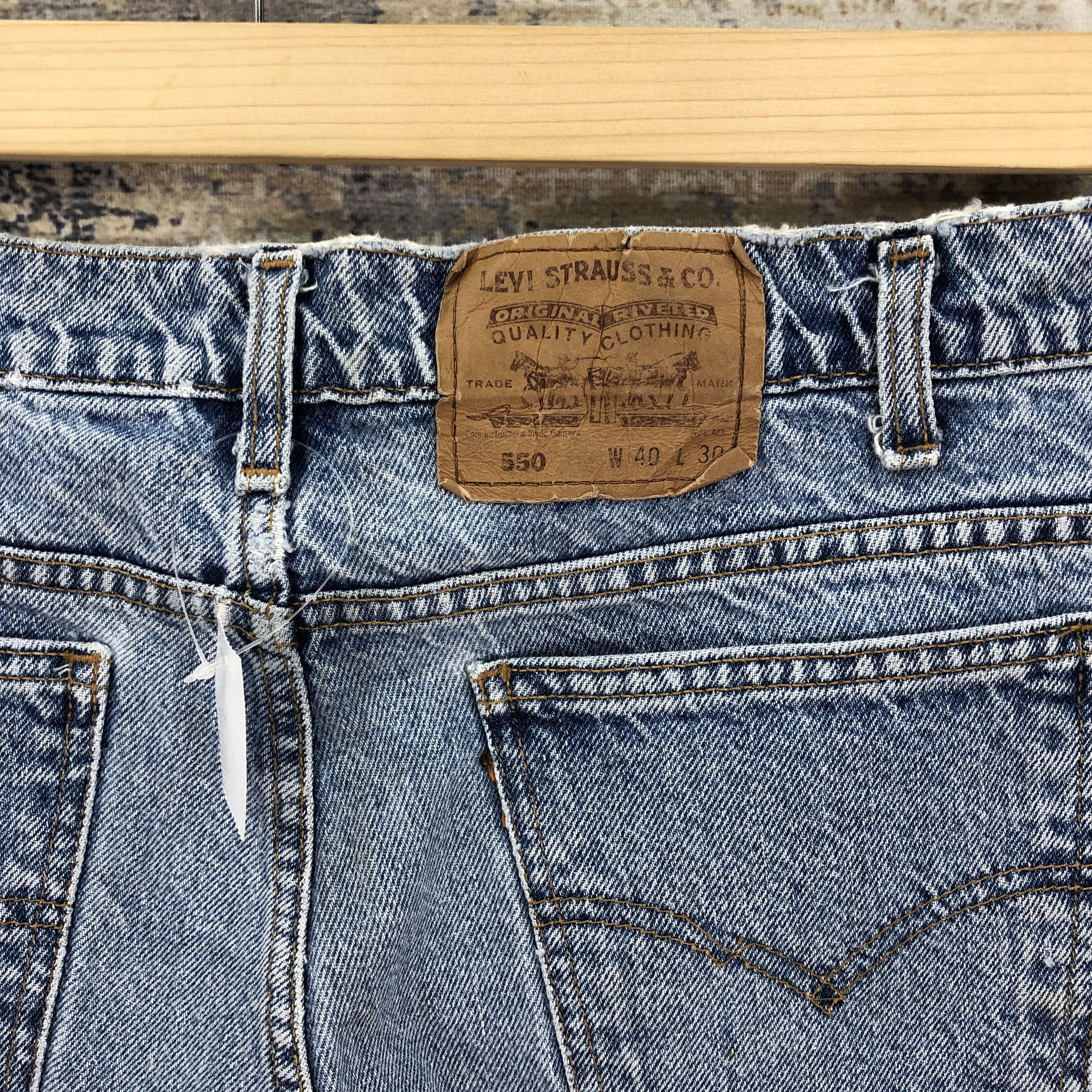 Levi's Vintage 90's Levis Faded Stone Wash Jeans Levis Ripped Denim Size US 38 / EU 54 - 5 Thumbnail