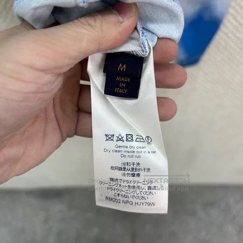 Louis Vuitton Louis Vuitton Blue sky and white clouds short sleeves Size US M / EU 48-50 / 2 - 4 Thumbnail