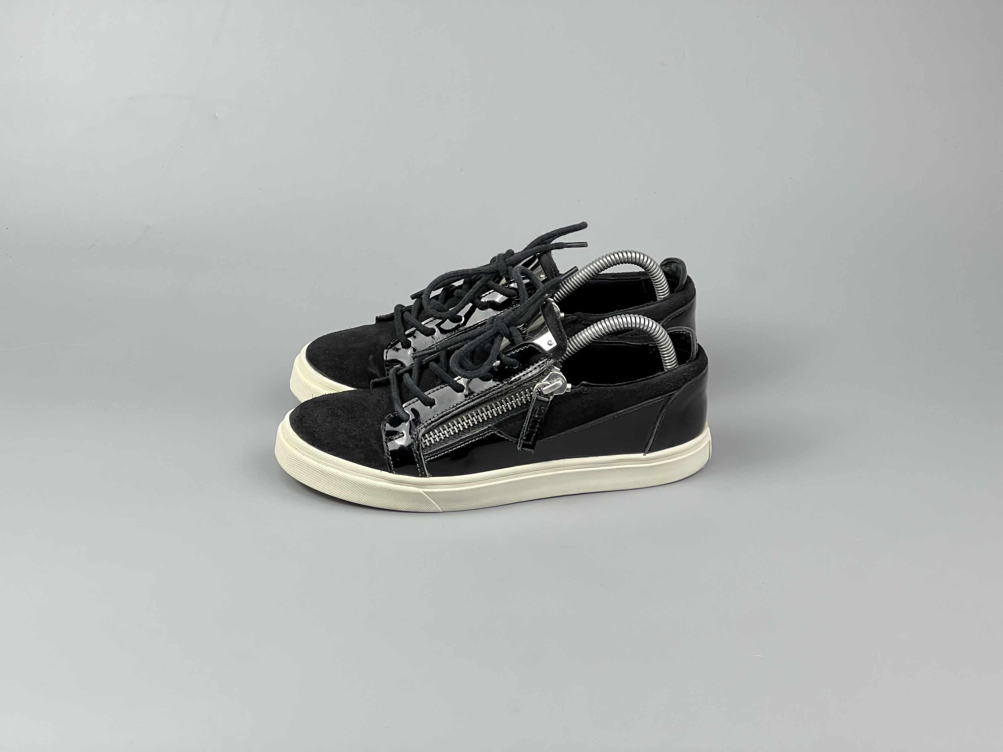 Giuseppe Zanotti Giuseppe Zanotti Patent Leather Sneakers Size IT36 Size US 6 / IT 36 - 2 Thumbnail