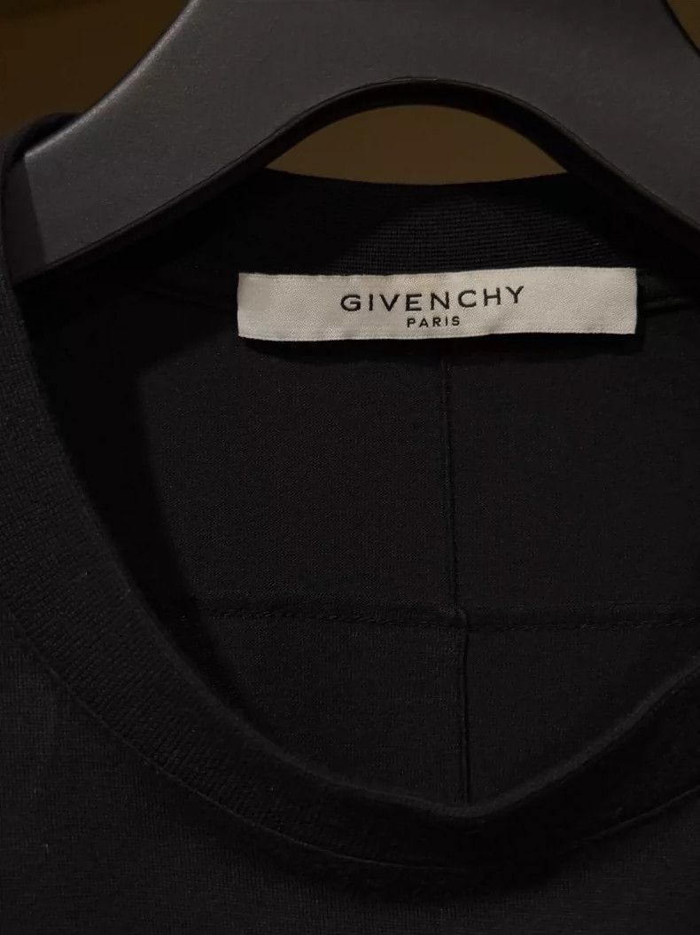 Givenchy Givenchy Deer T 2506-Nextarrow Size US S / EU 44-46 / 1 - 2 Thumbnail