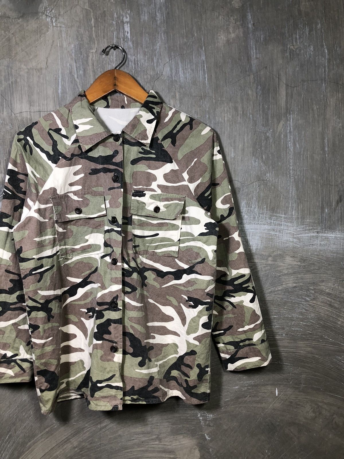 Japanese Brand Unknown Army Button Up Shirt Size L / US 10 / IT 46 - 3 Thumbnail