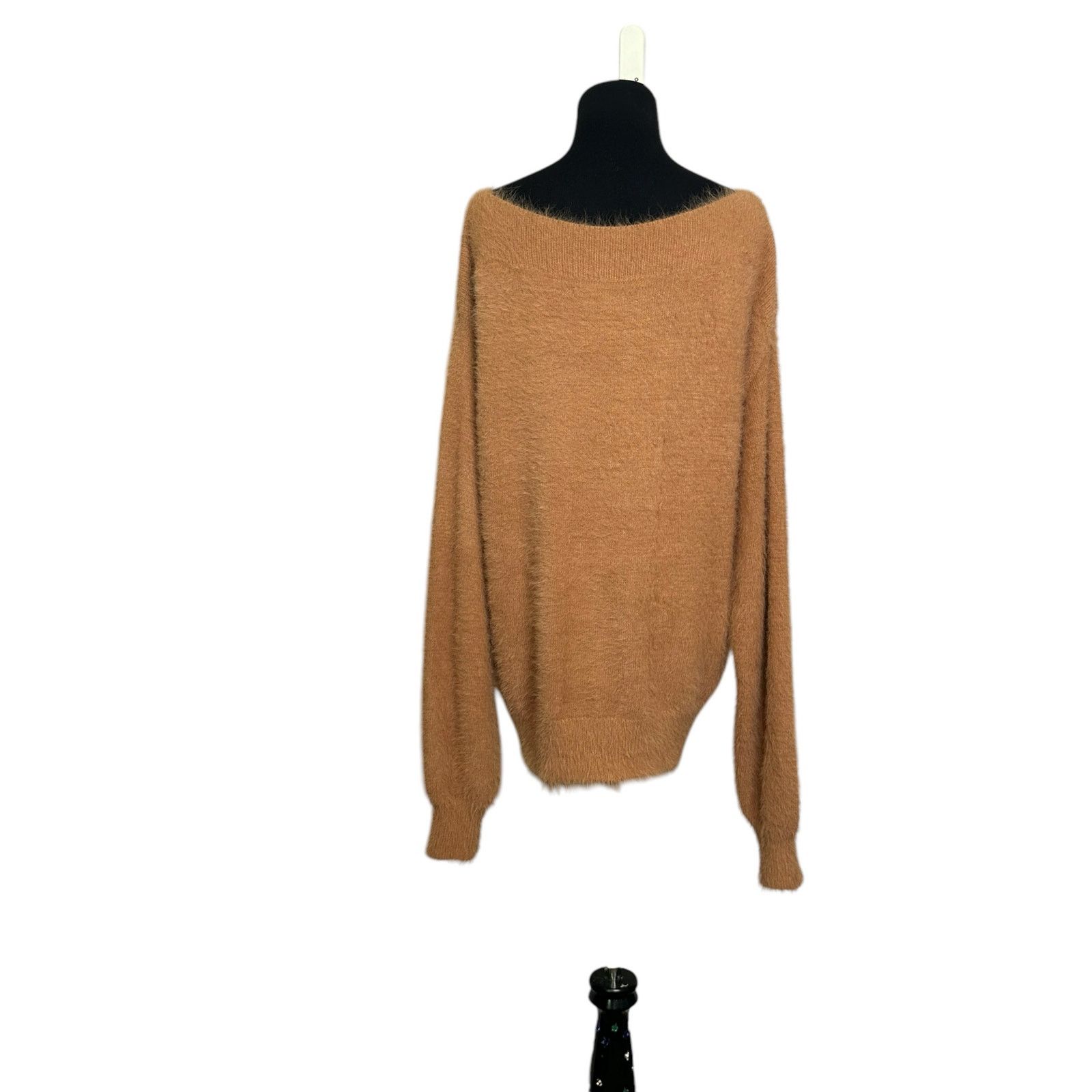 Other Callahan brown camel long sleeves fuzzy sweater size M Size M / US 6-8 / IT 42-44 - 5 Thumbnail