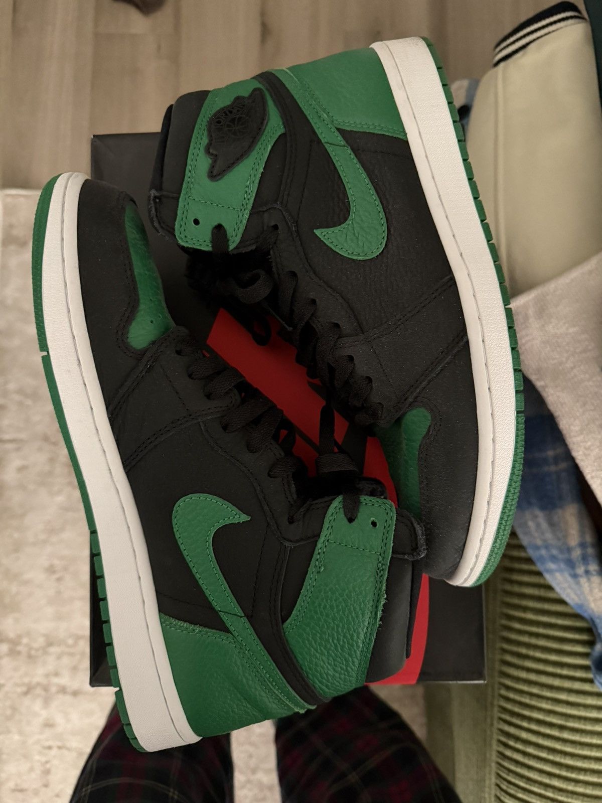 Jordan Brand Jordan 1 Forest Green Size US 10.5 / EU 43-44 - 1 Thumbnail
