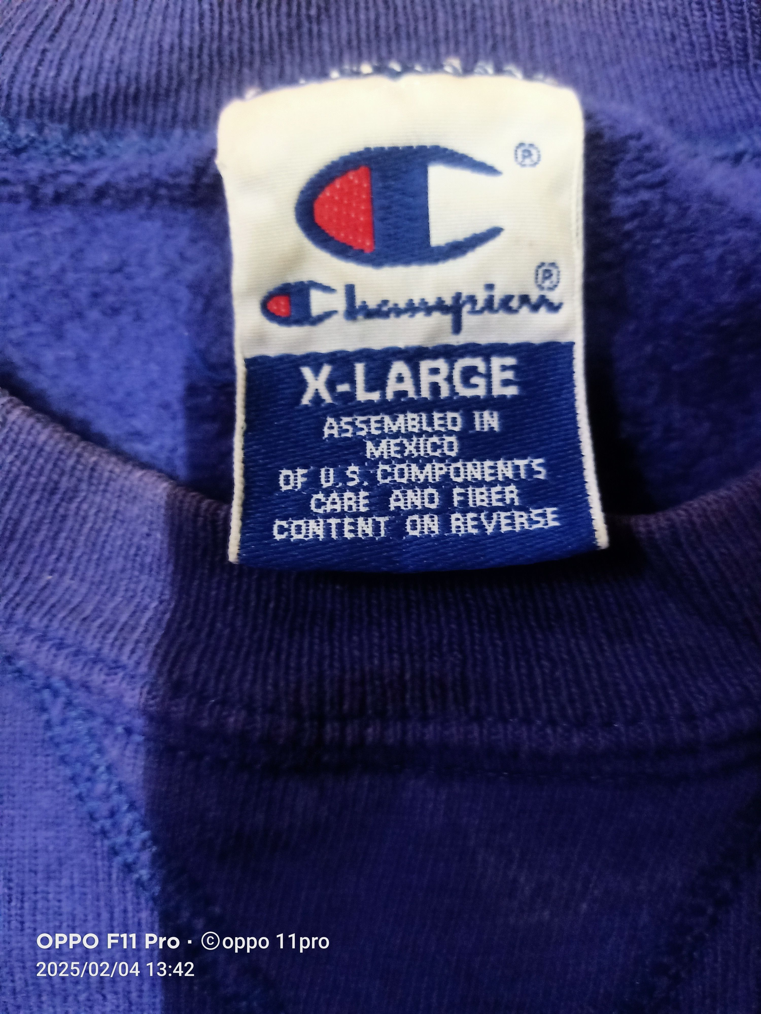 Champion Vintage 90s CrewNeck Sweatshirt Size US XL / EU 56 / 4 - 2 Thumbnail