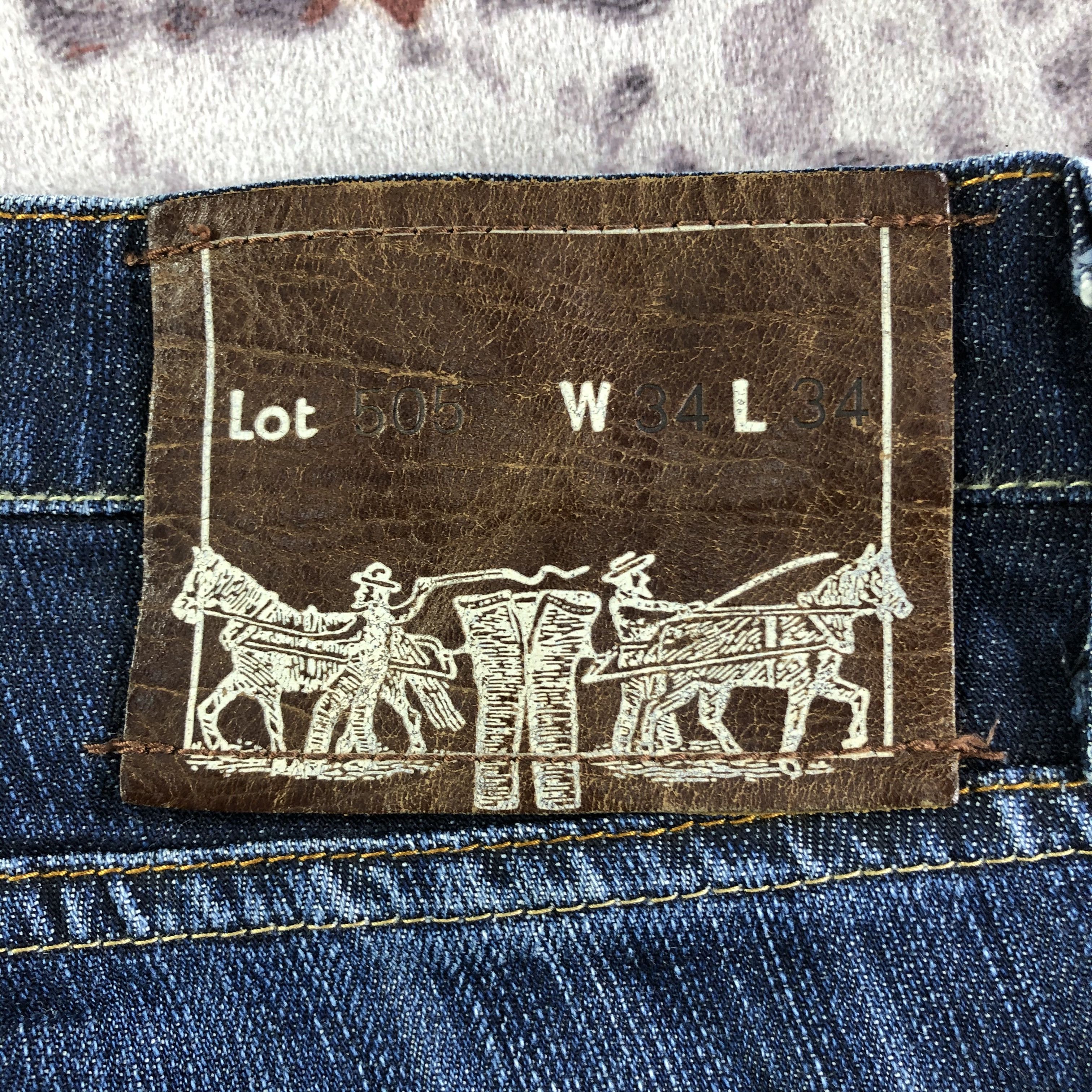 Levi's × Vintage 90s Vintage Blue Wash Levis 505 Jeans-JM3213 Size US 35 - 5 Thumbnail