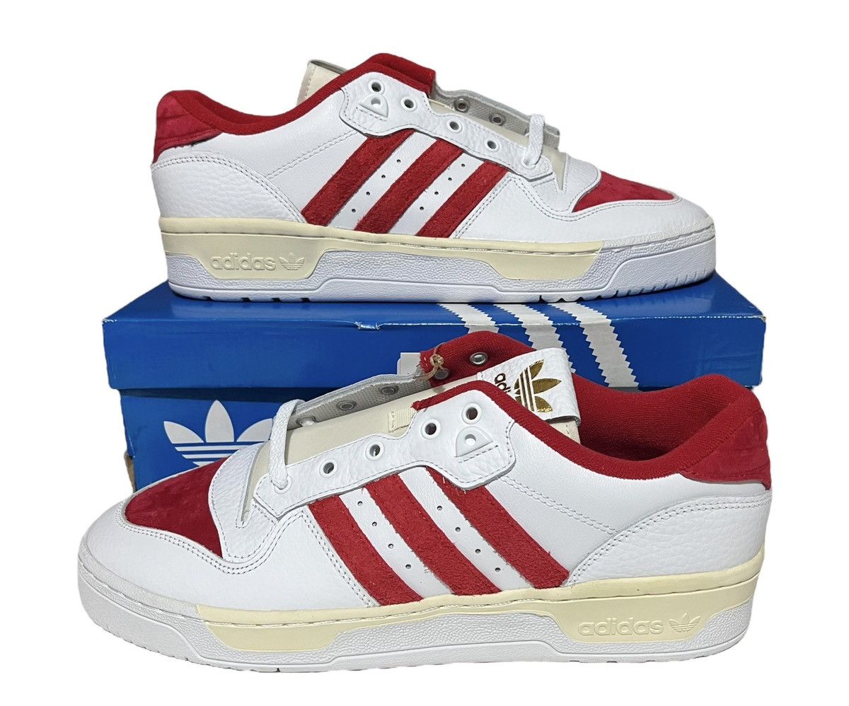 Adidas Mens Rivalry Low Premium Casual Sneakers size 11.5
