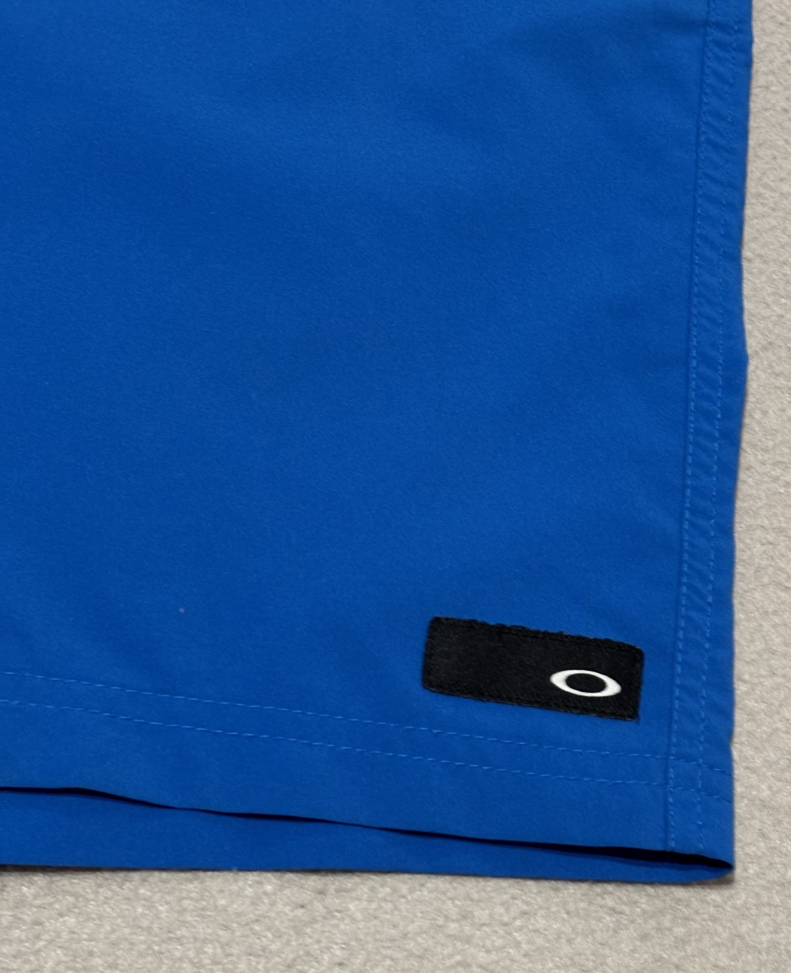Oakley Oakley Sports Shorts Size XXL Size US 37 - 4 Thumbnail