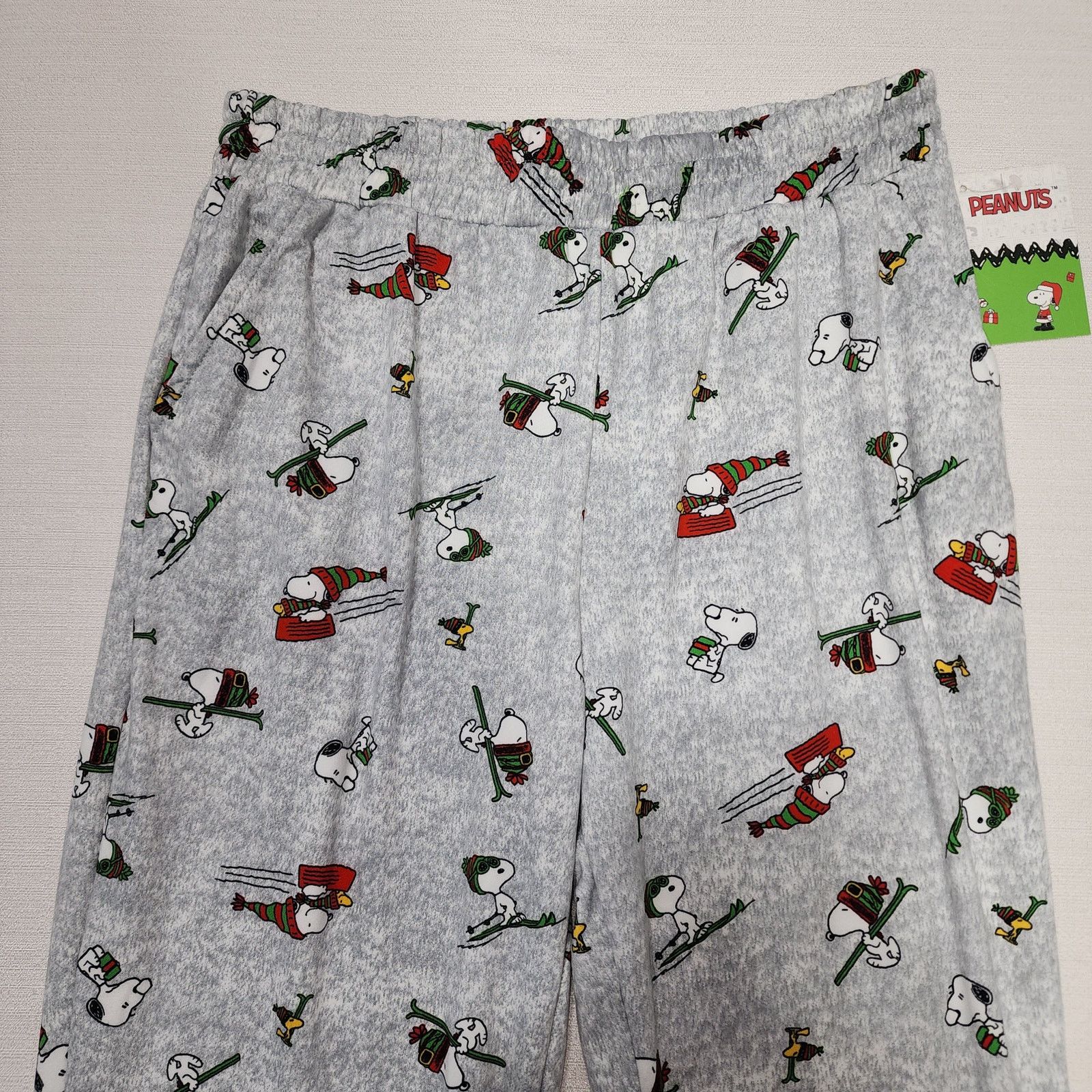 Peanuts Snoopy skiing pajamas women's medium NWT Size 28" / US 6 / IT 42 - 2 Thumbnail